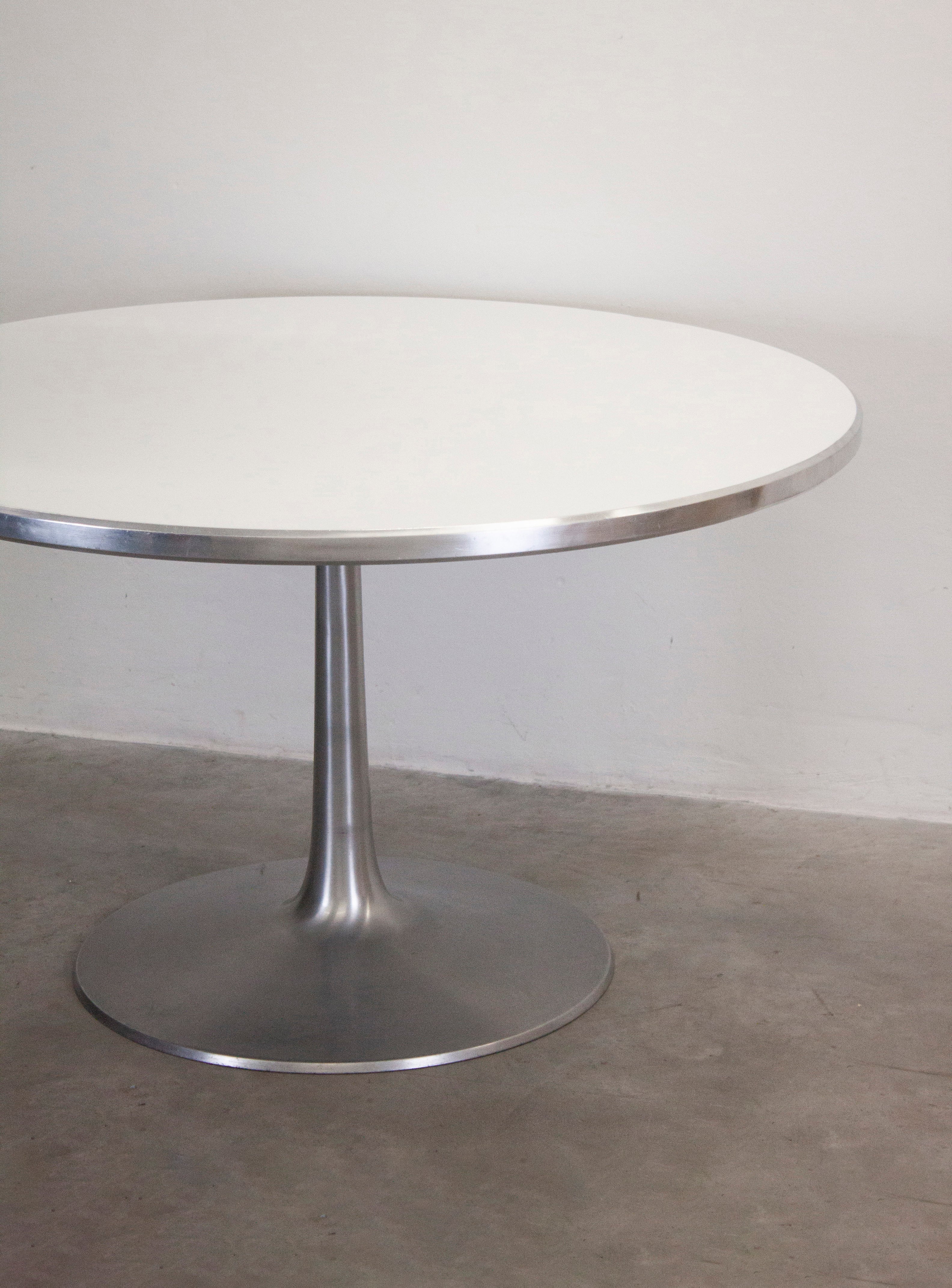 France & Son Tulip Dining Table by Poul Cadovius (White) - Image 7