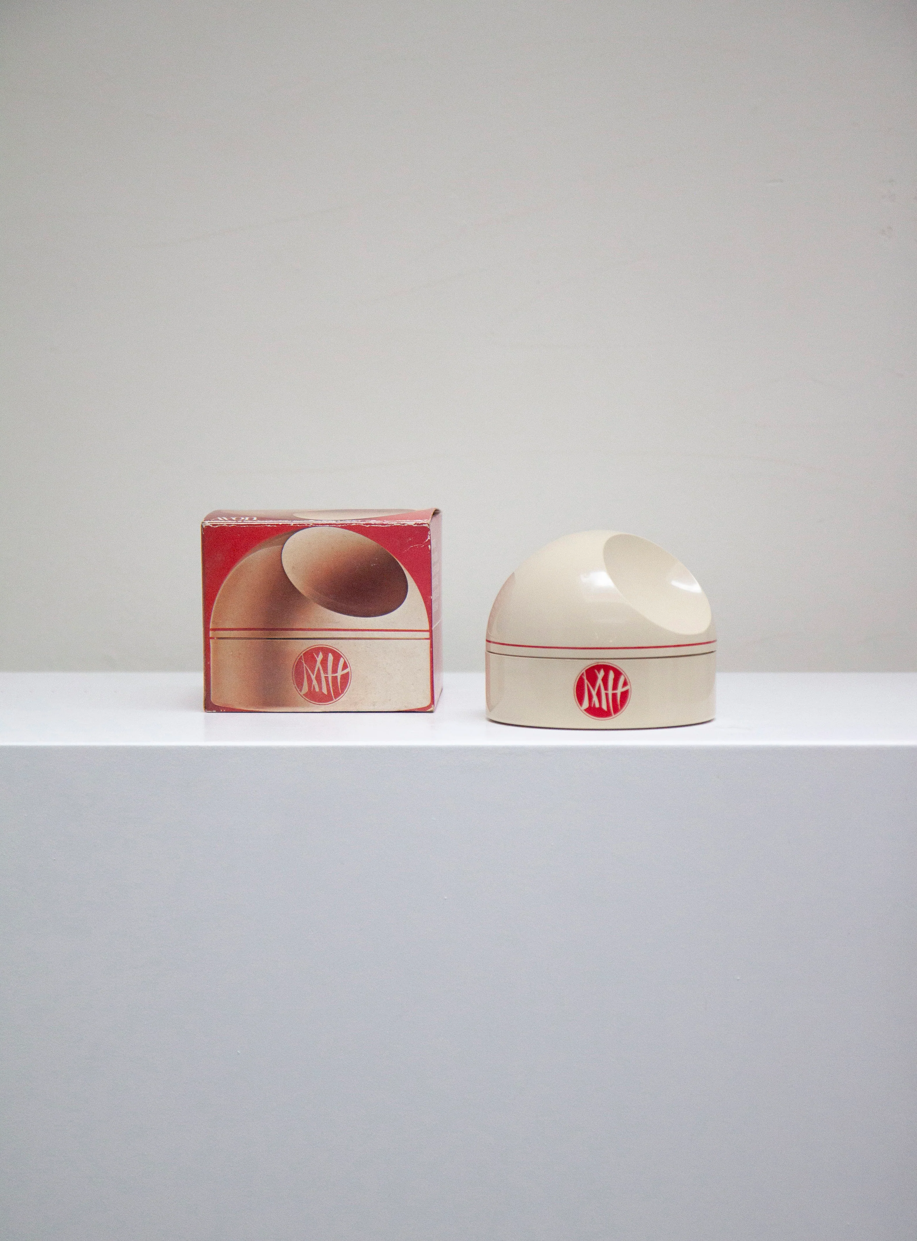 Gedy Roberta Vanity Set by Makio Hasuike for Avon - Image 19