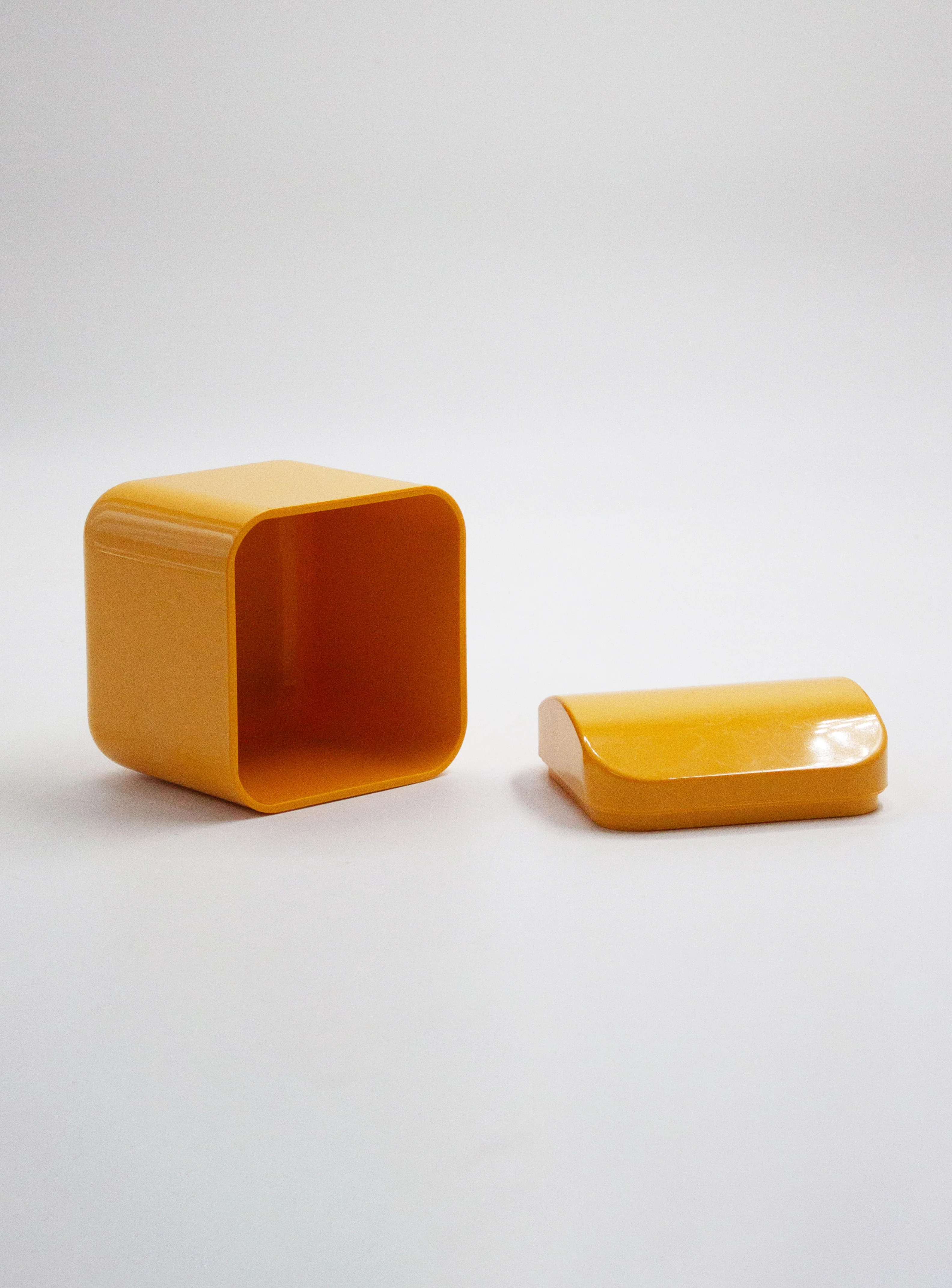 Gedy Small Container / Jar by Makio Hasuike (Yellow) - Image 11