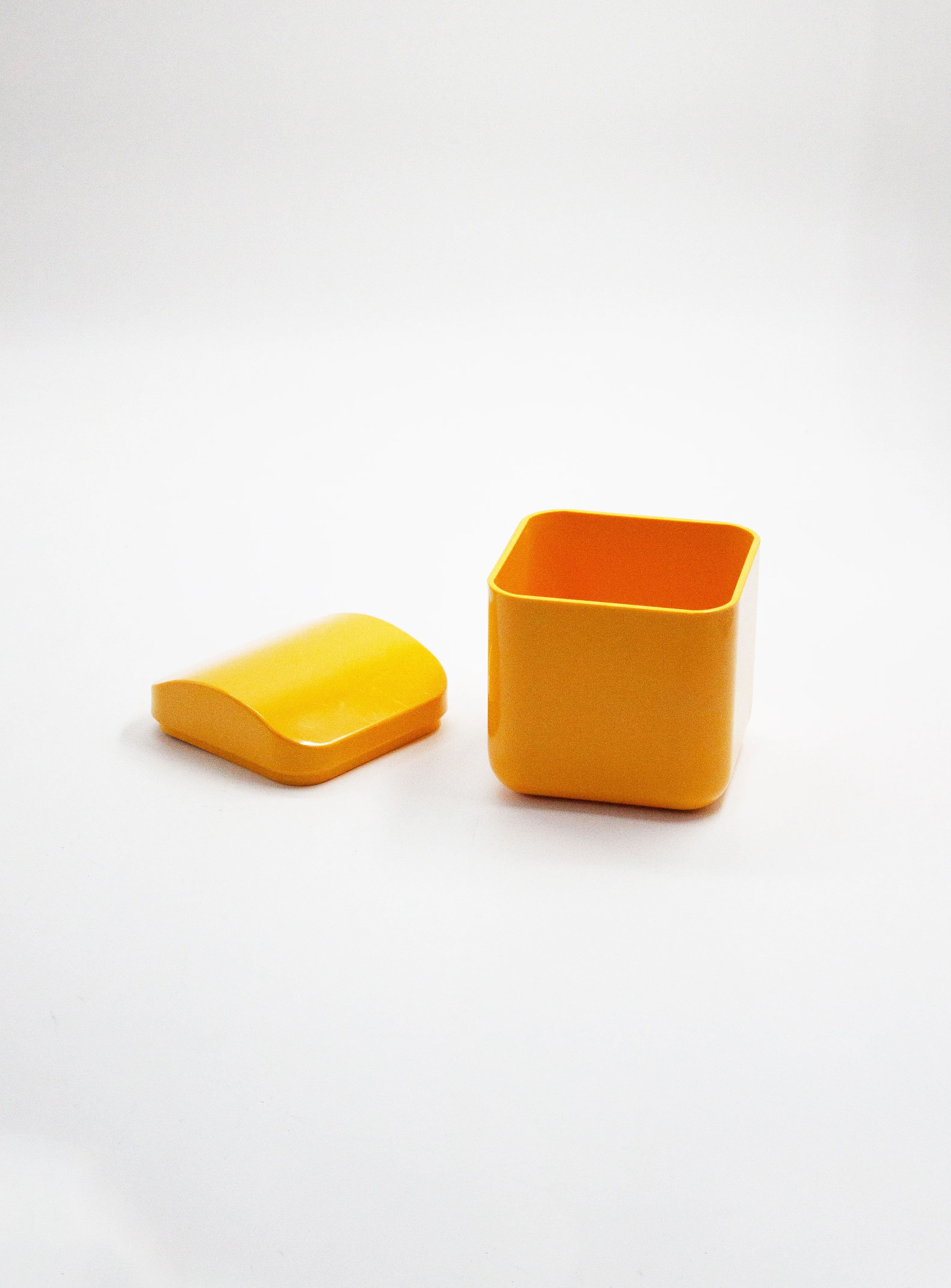 Gedy Small Container / Jar by Makio Hasuike (Yellow) - Image 9