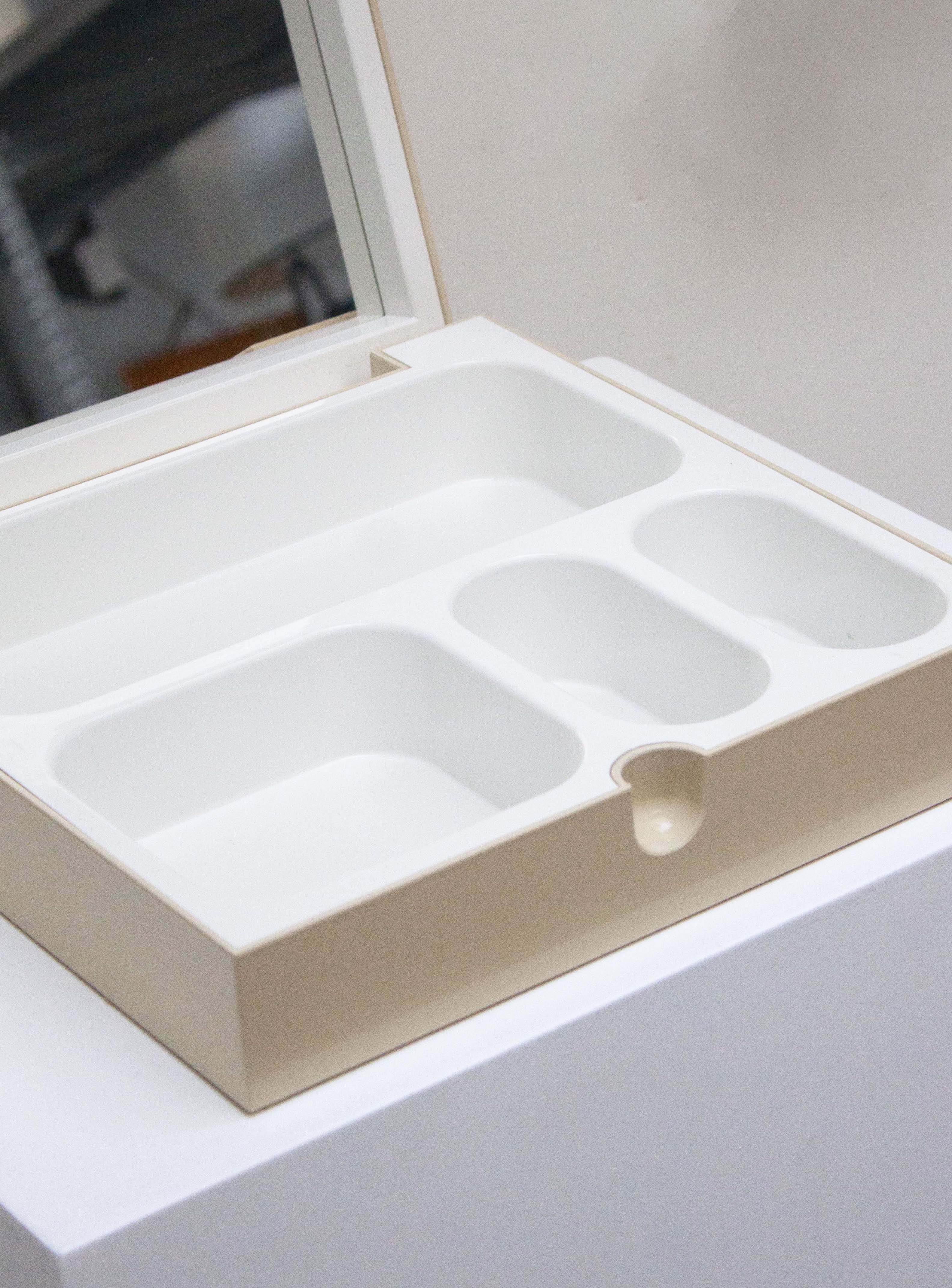 Gedy Vanity Box with Mirror by Makio Hasuike (Beige) - Image 10