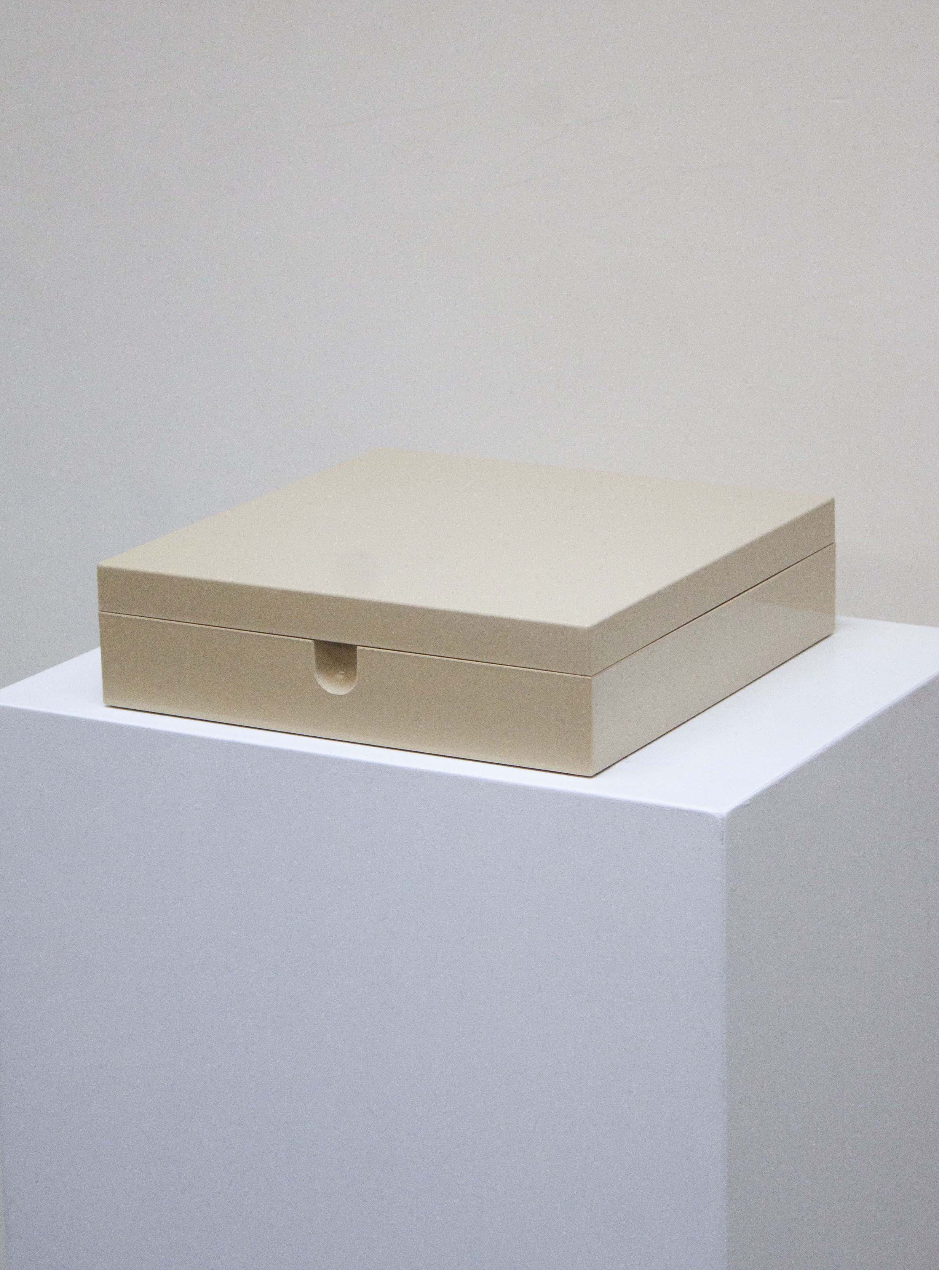 Gedy Vanity Box with Mirror by Makio Hasuike (Beige) - Image 7