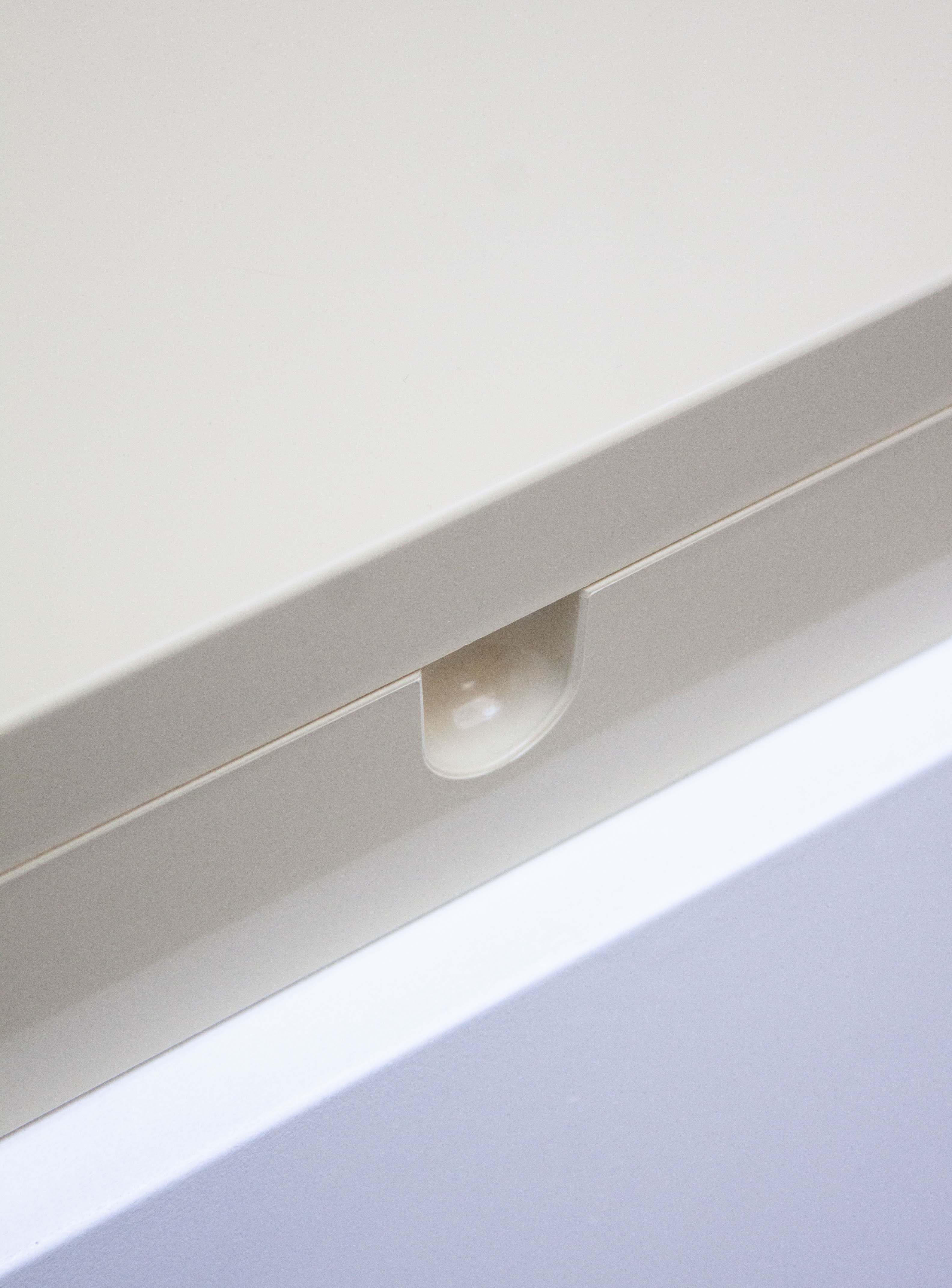 Gedy Vanity Box with Mirror by Makio Hasuike (Beige) - Image 9