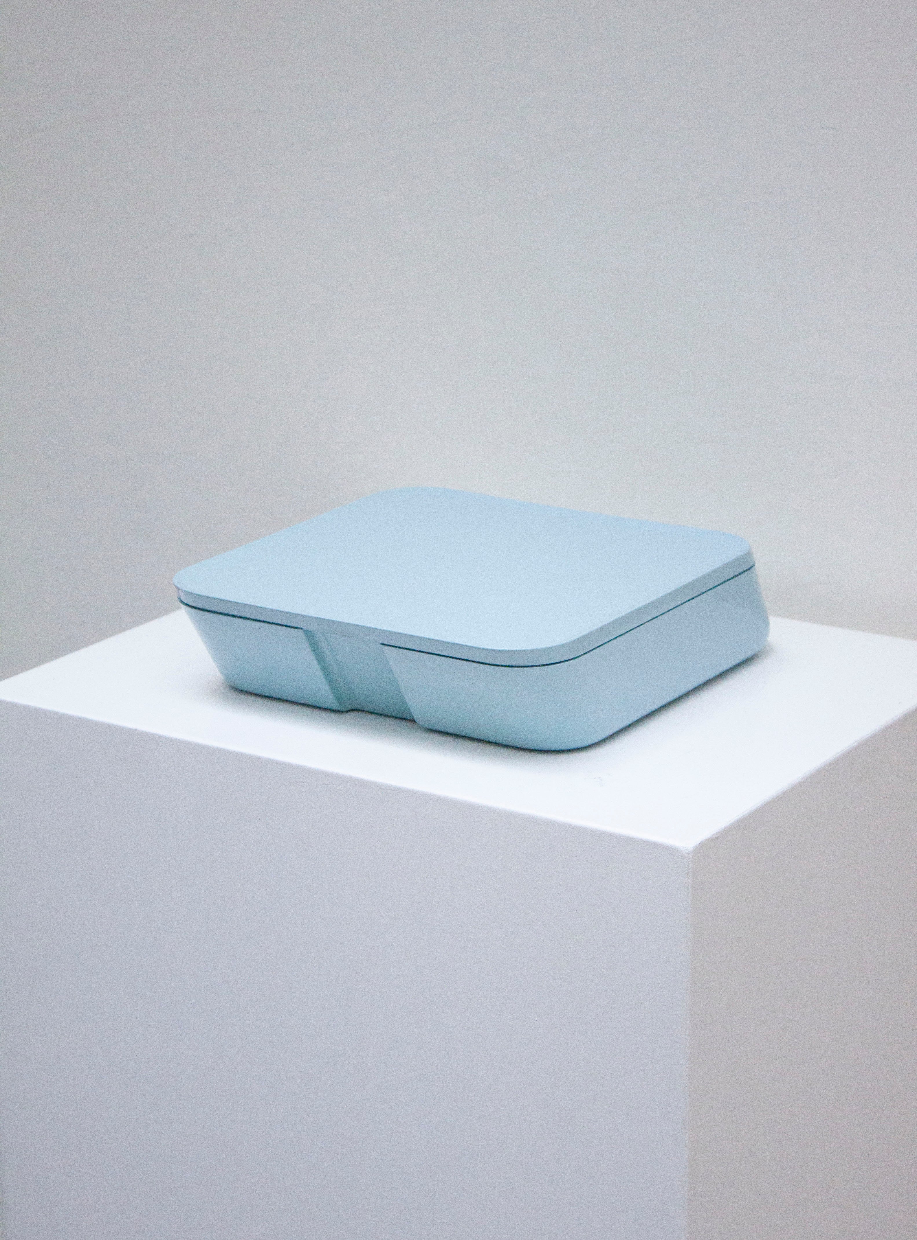 Gedy Vanity Box with Mirror by Makio Hasuike (Light Blue) - Image 9
