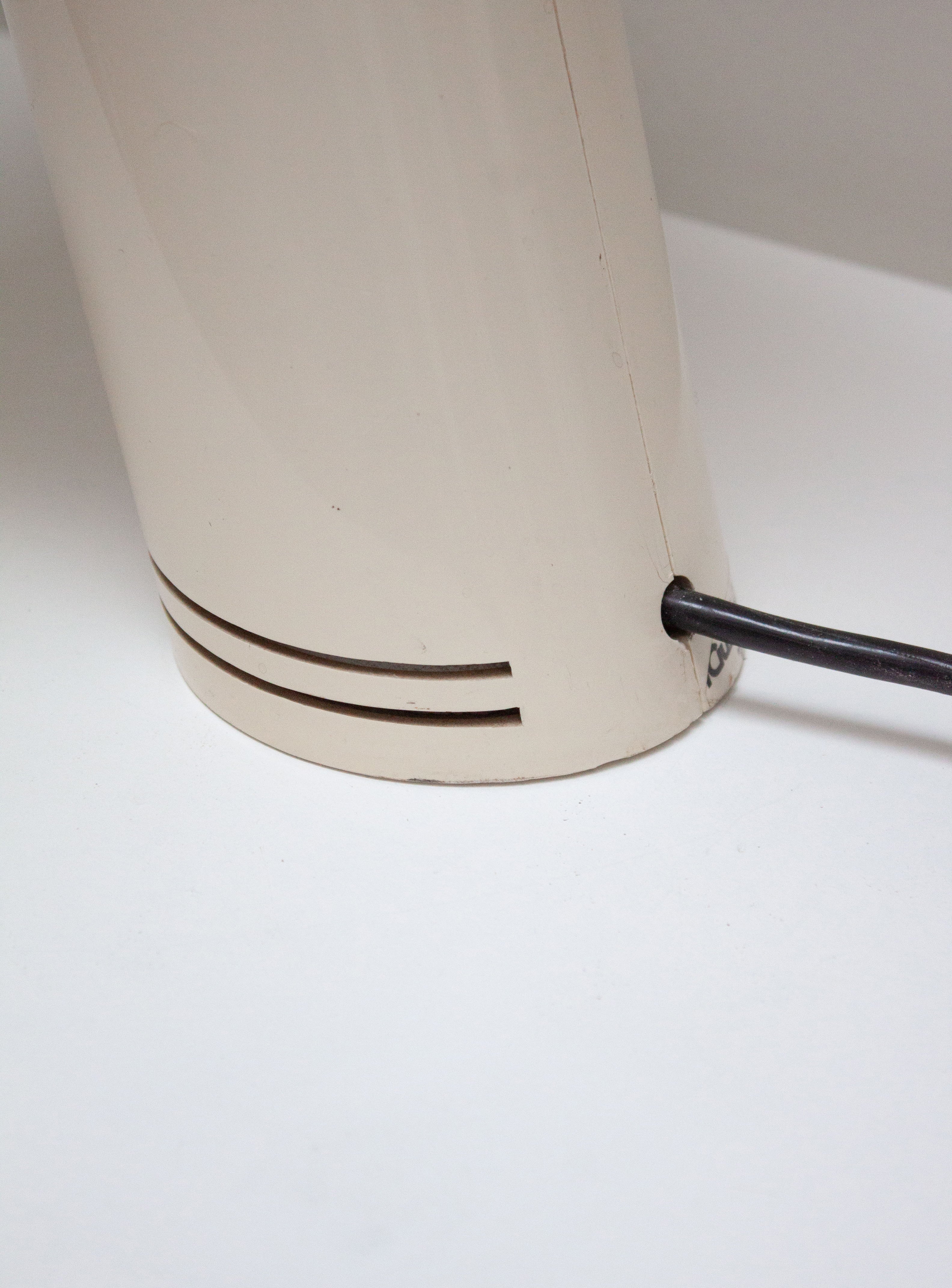 Guzzini Sorella Desk Lamp by Harvey Guzzini (White) - Image 17