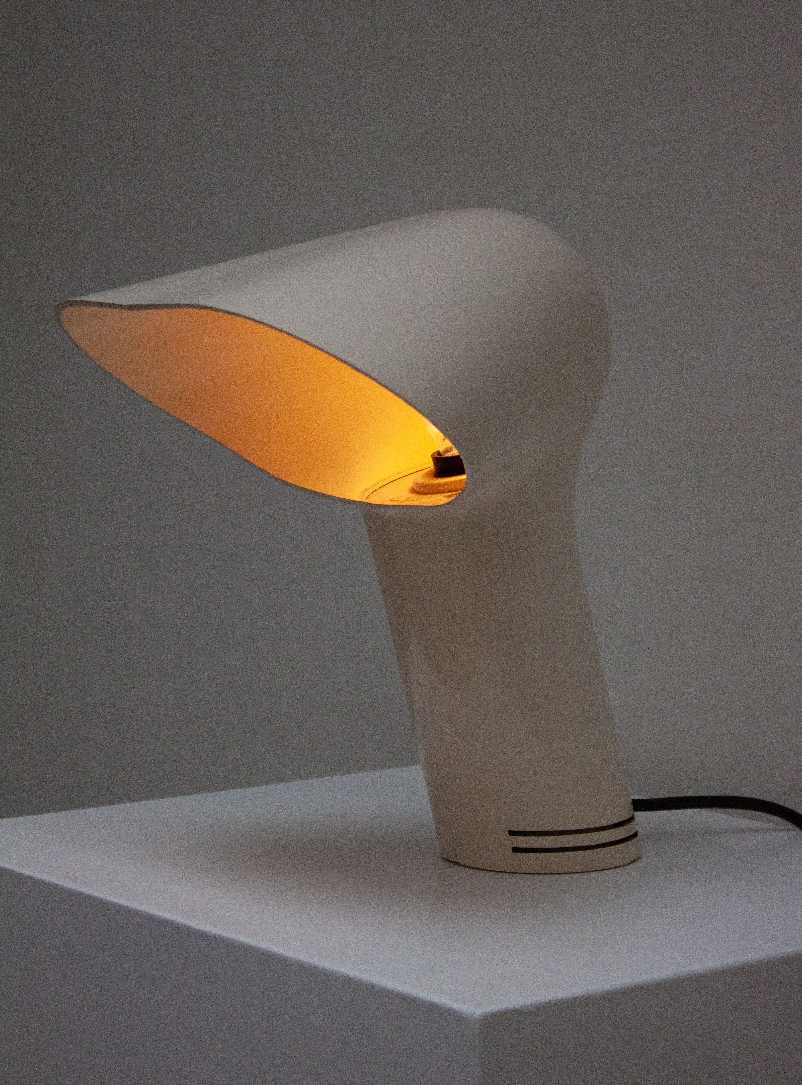 Guzzini Sorella Desk Lamp by Harvey Guzzini (White) - Image 22