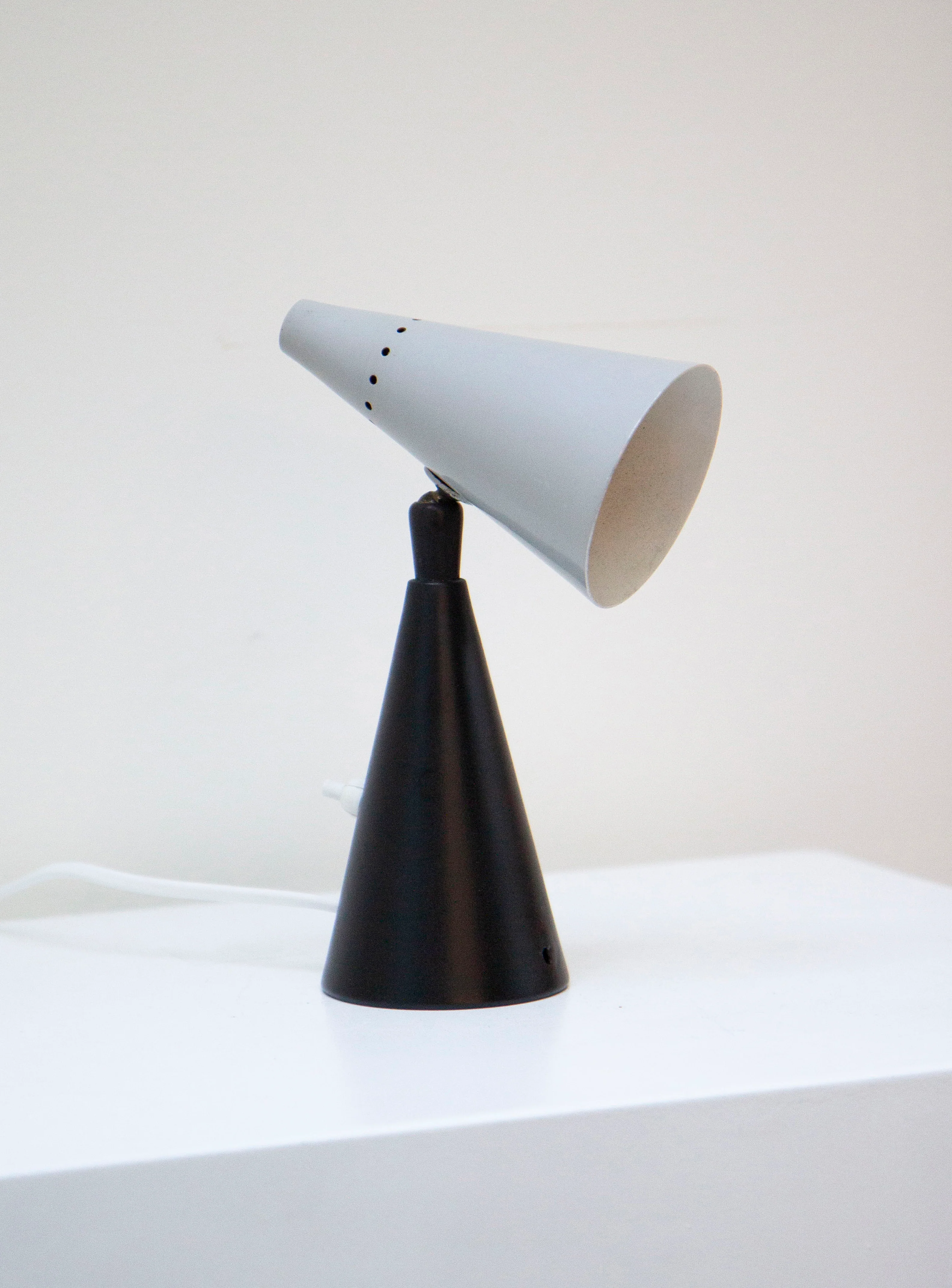Hala Desk or Wall Lamp (Black/Grey) - Image 4