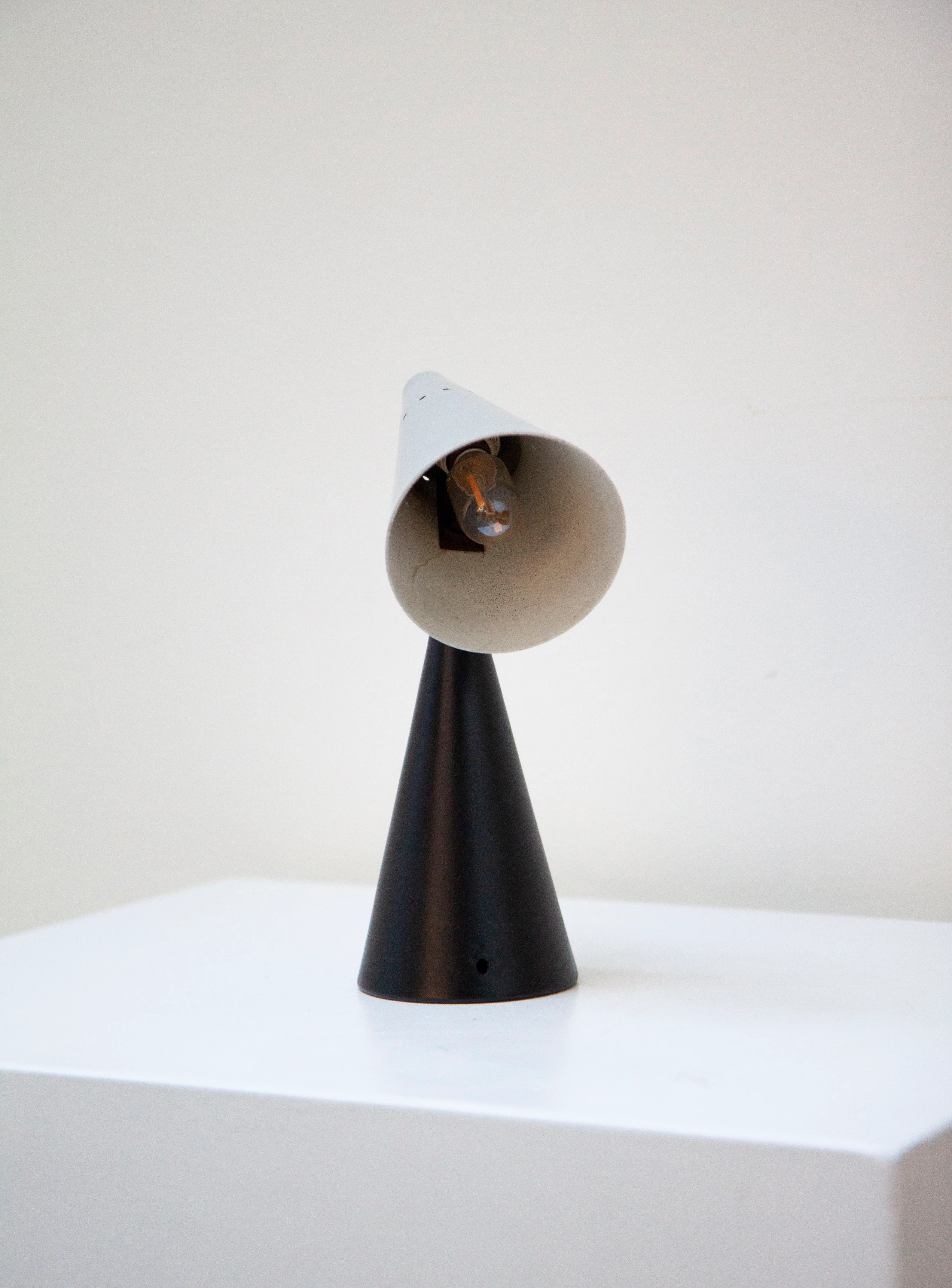 Hala Desk or Wall Lamp (Black/Grey) - Image 5