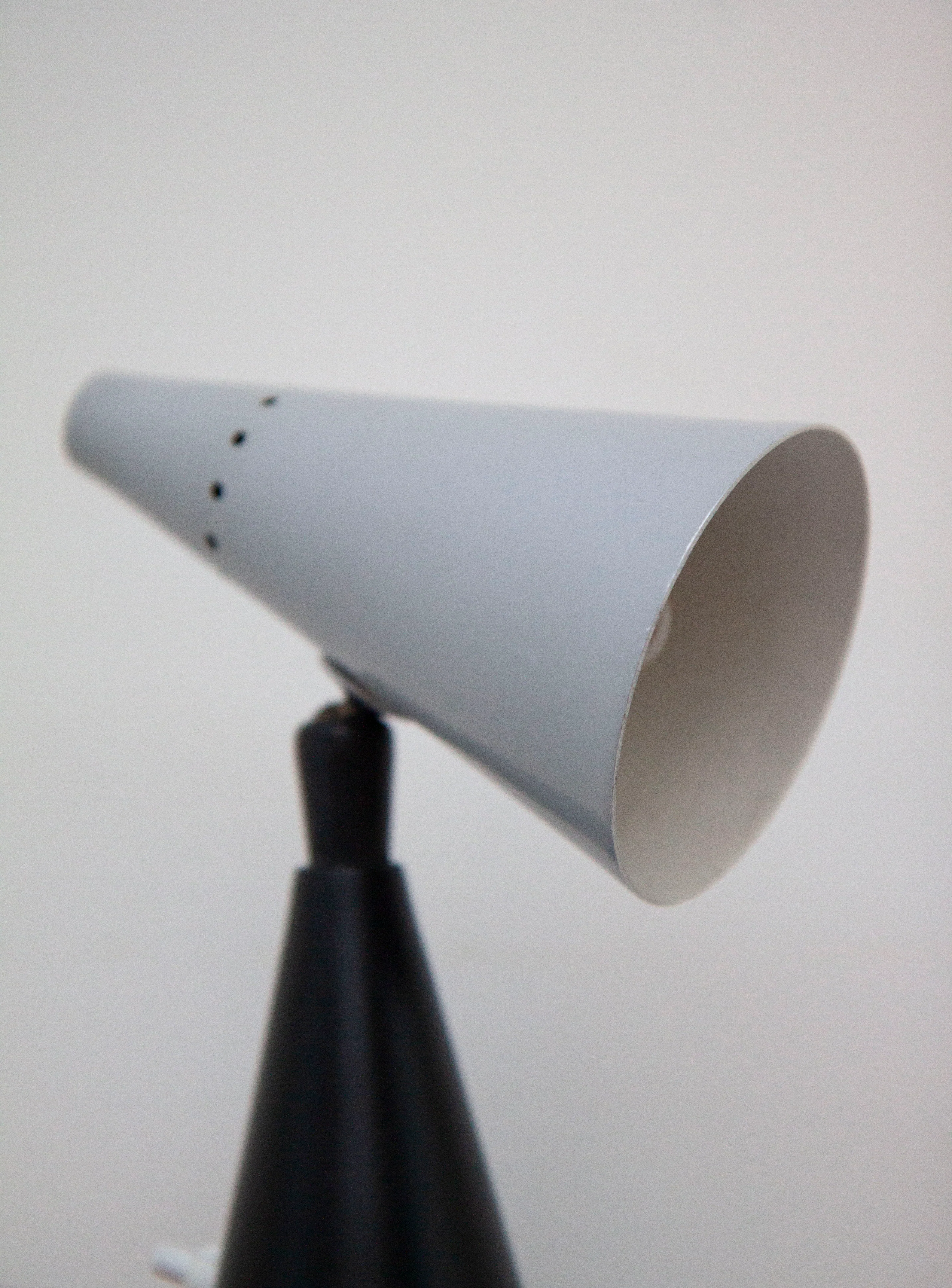 Hala Desk or Wall Lamp (Black/Grey) - Image 6