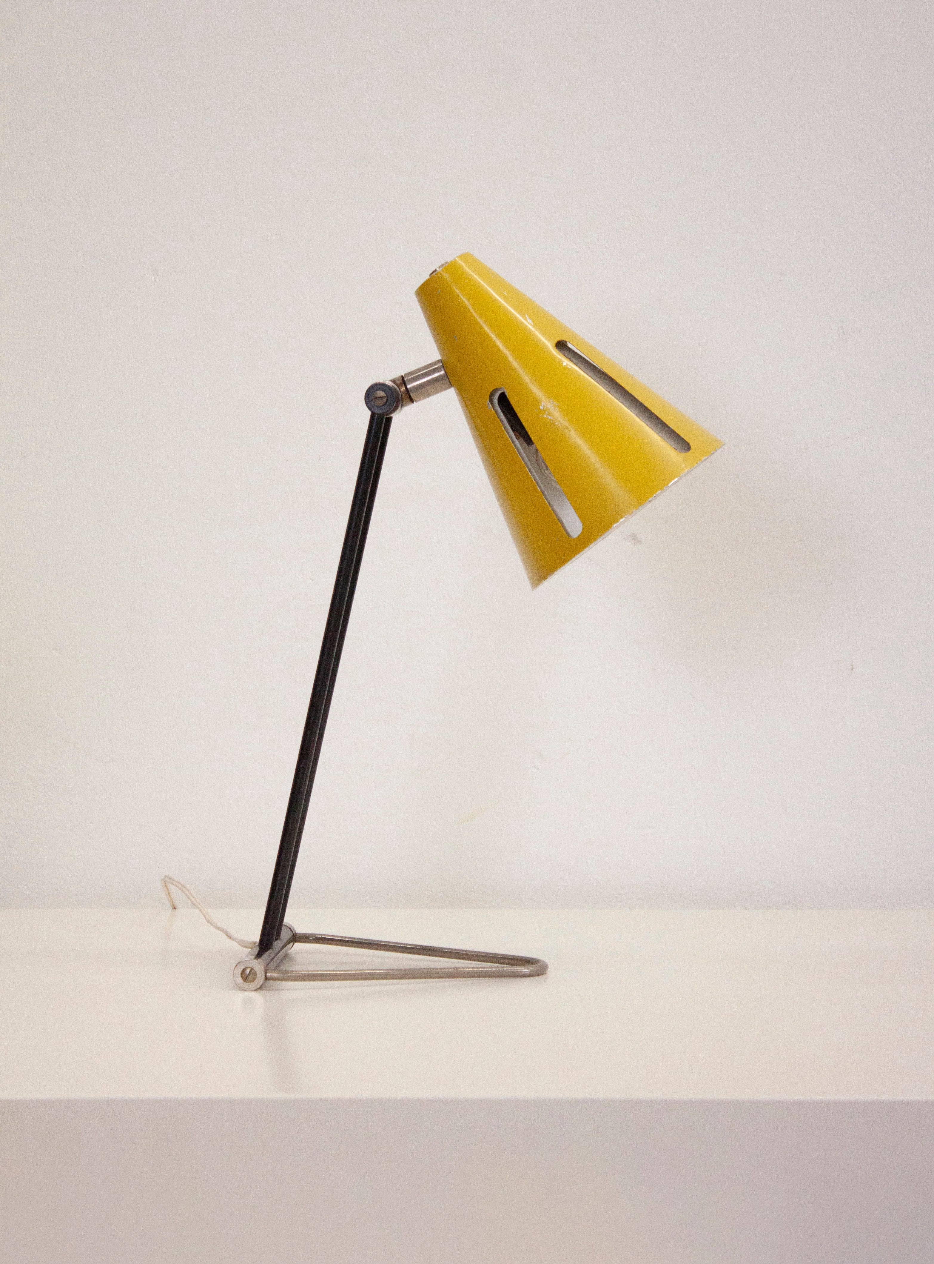 Hala 'Zonneserie' Model 1 Desk Lamp by H. Busquet (Yellow) - Image 11