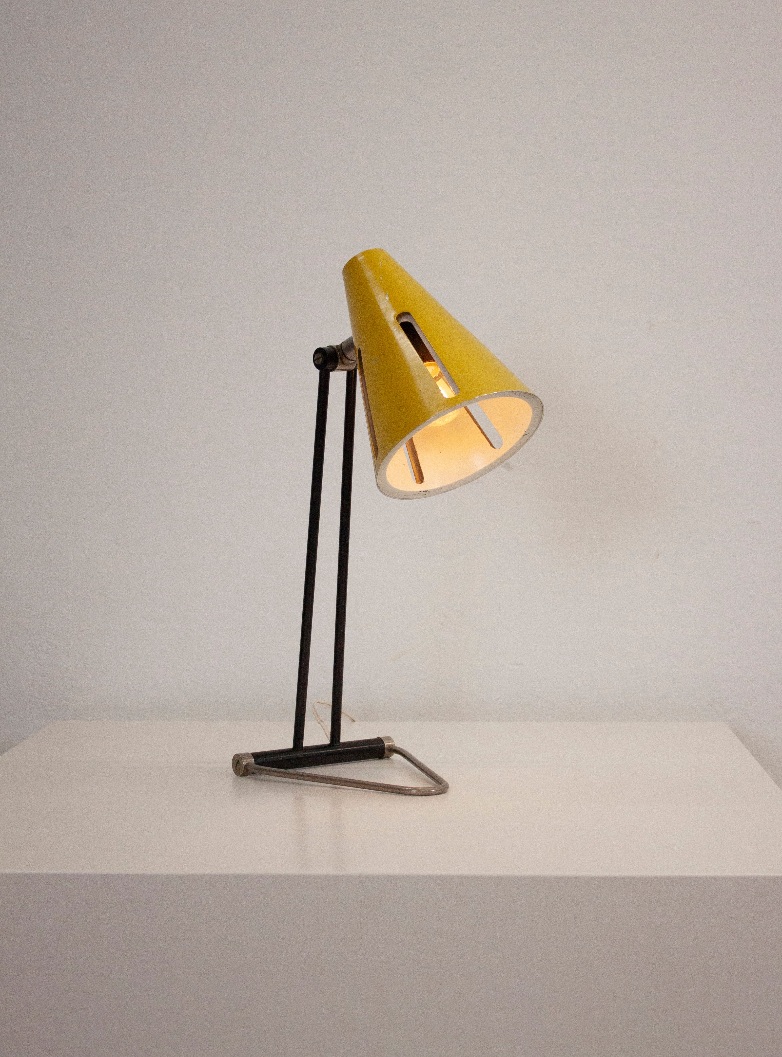 Hala 'Zonneserie' Model 1 Desk Lamp by H. Busquet (Yellow) - Image 4