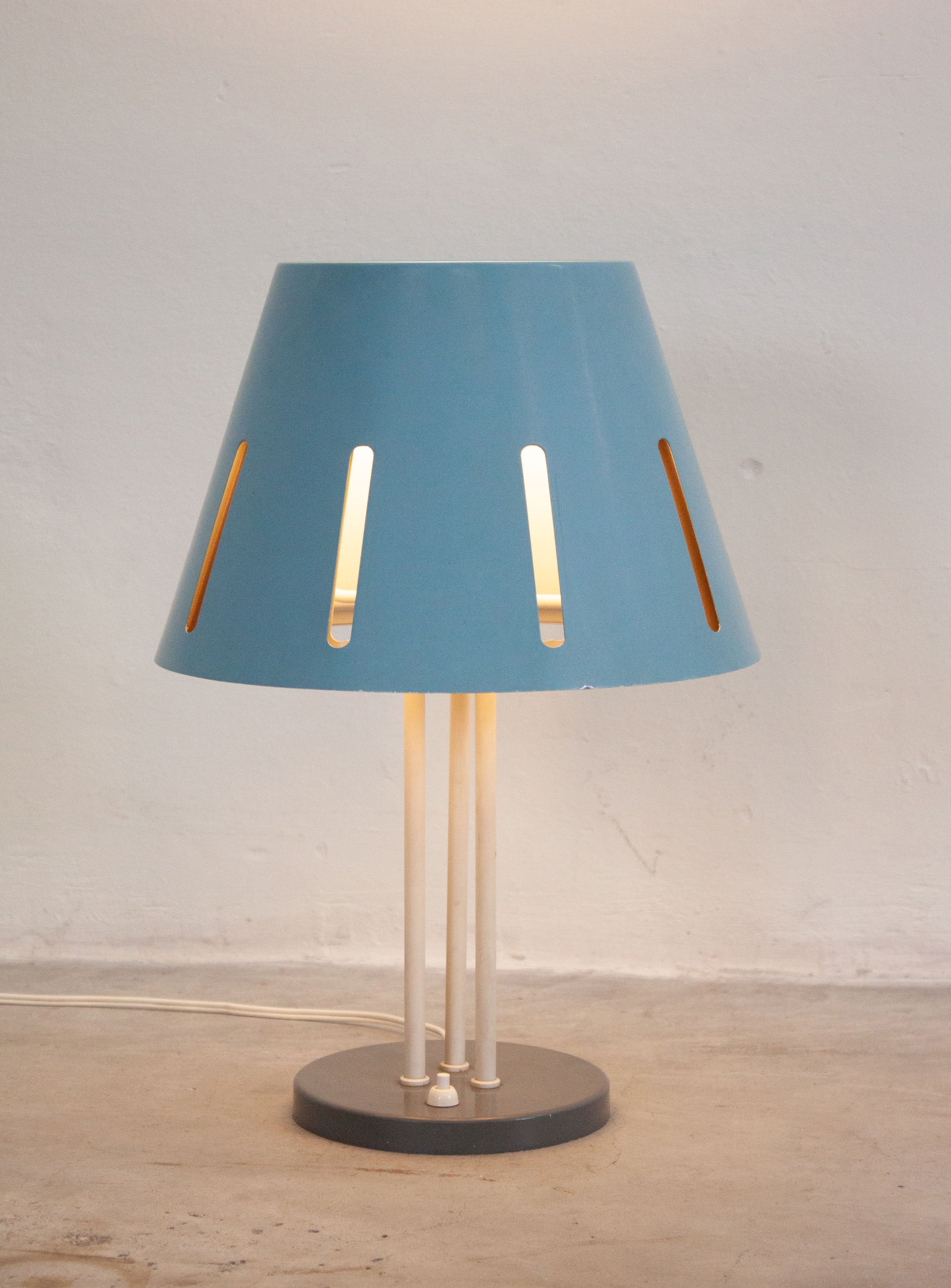 Hala 'Zonneserie' Model 9 Desk Lamp by H. Busquet (Light Blue) - Image 14