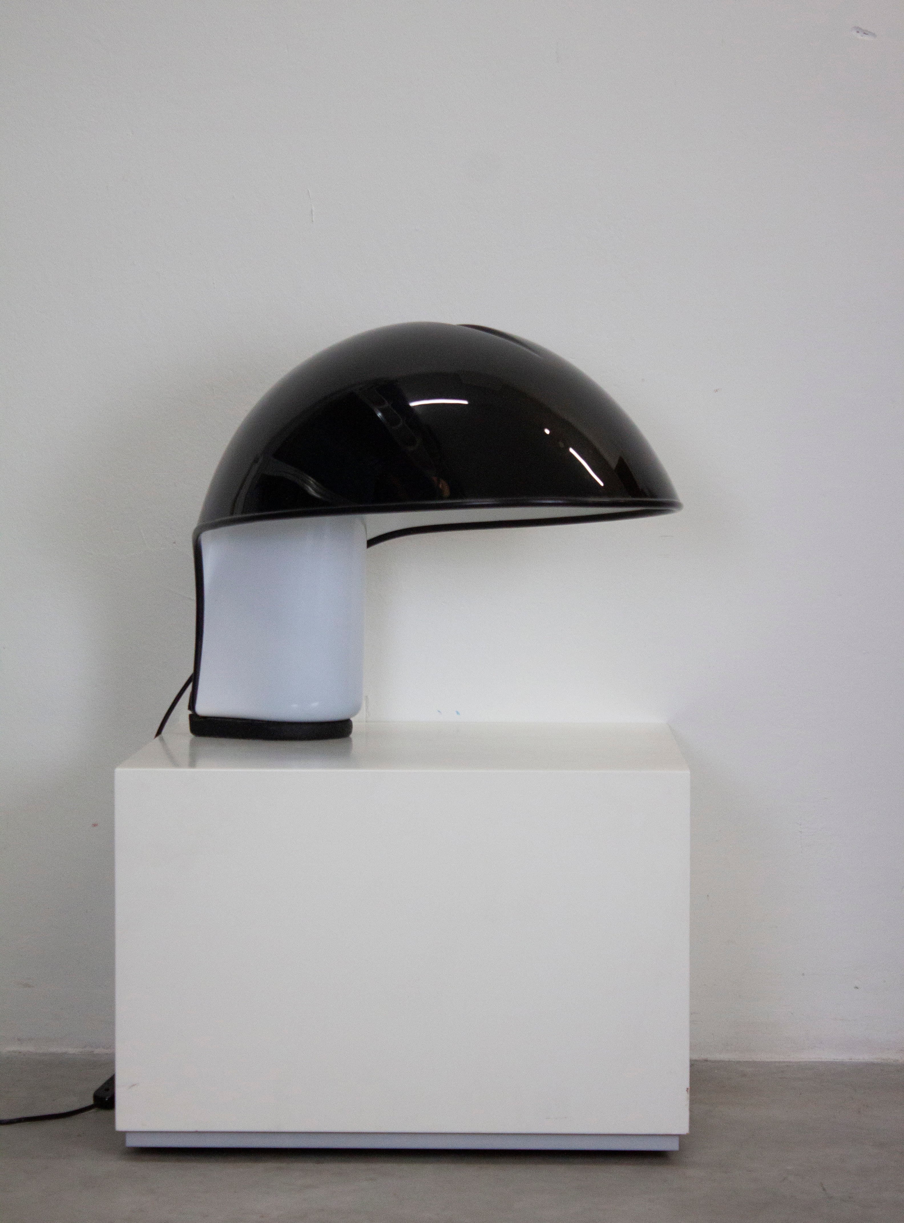 Harvey Guzzini Albanella Table Lamp by Sergio Brazzoli & Ermanno Lampa (Black) - Image 6