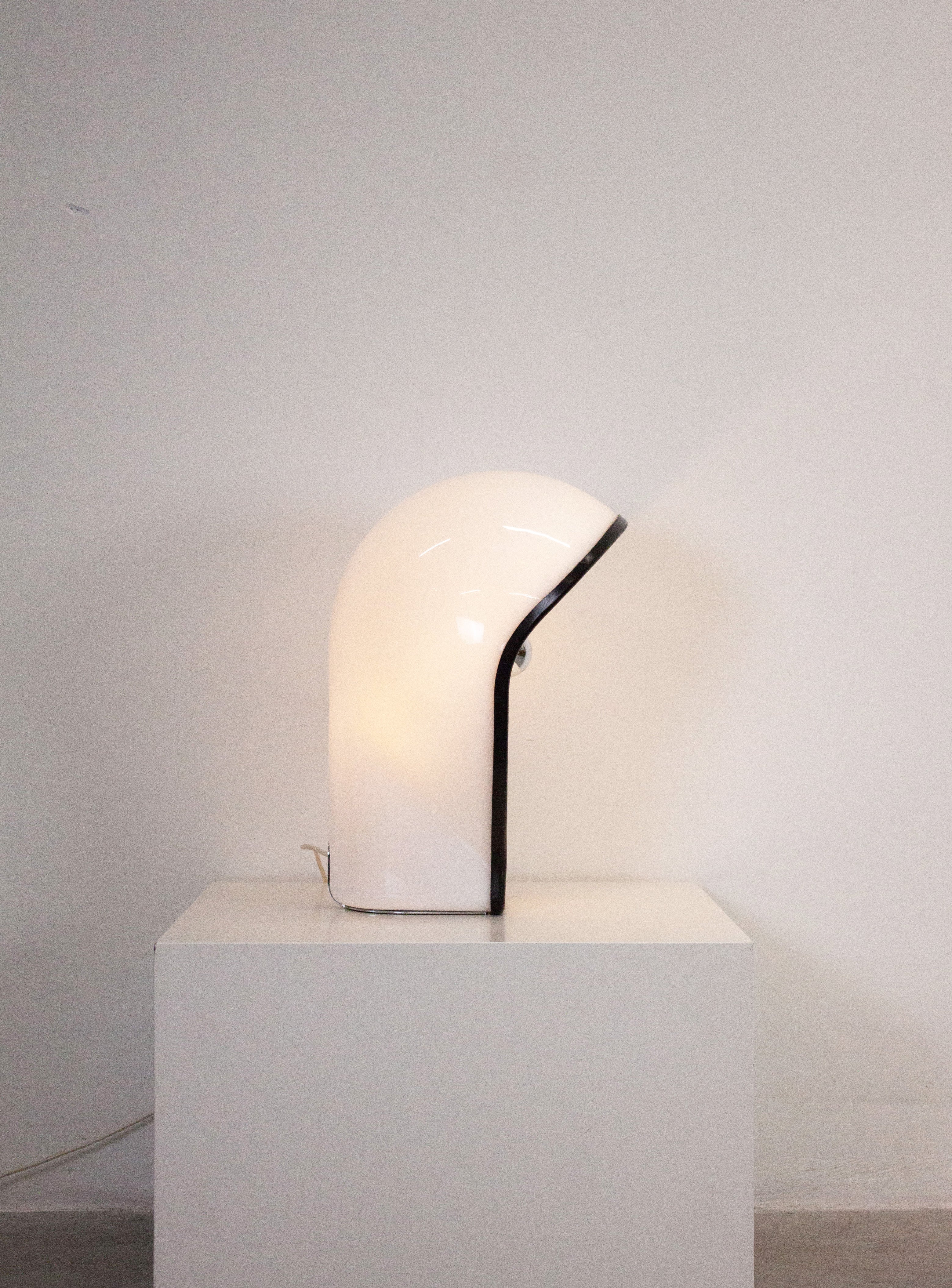 Harvey Guzzini Birghitta Lamp by Fabio Lenci - Image 16