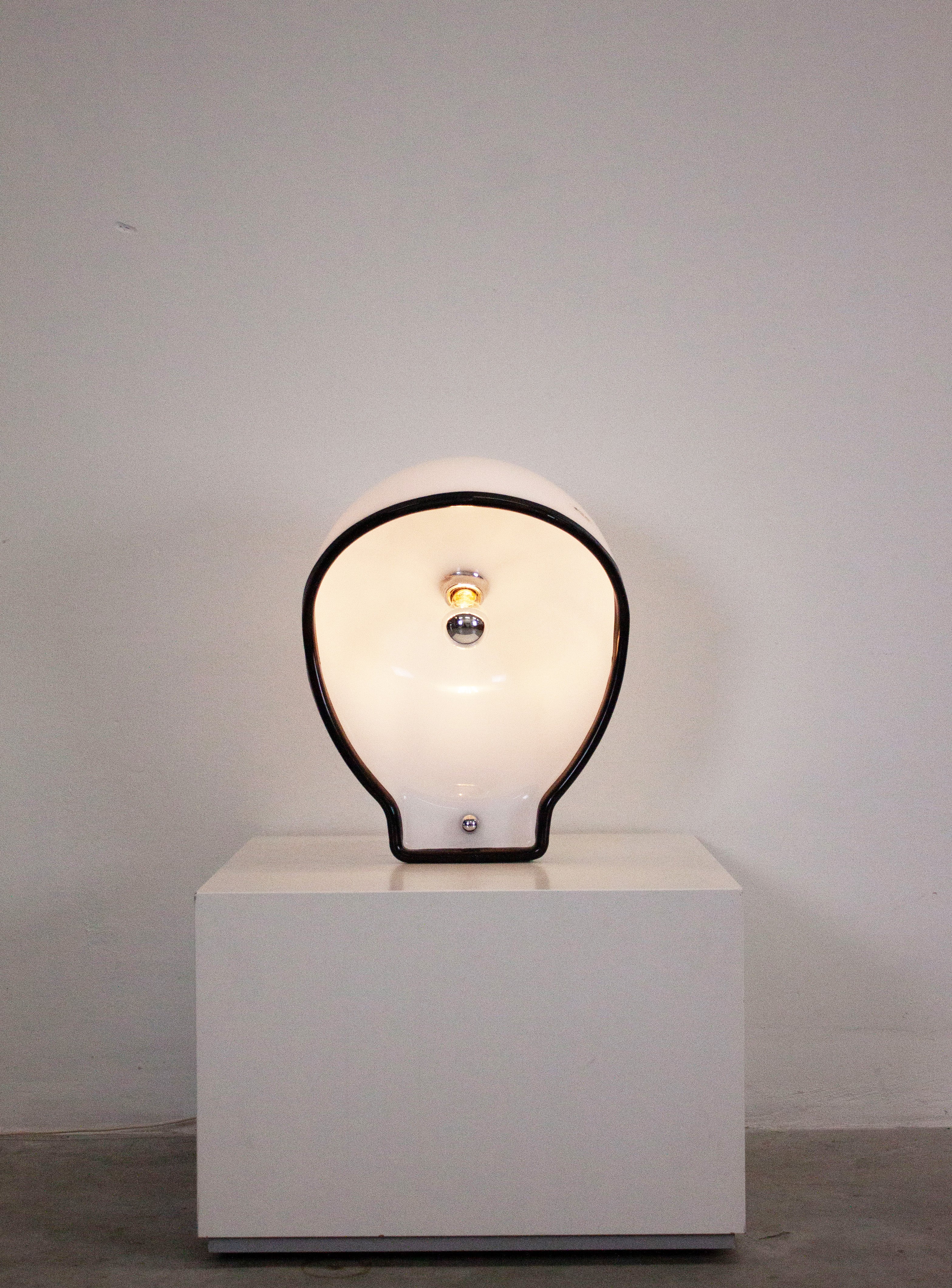 Harvey Guzzini Birghitta Lamp by Fabio Lenci - Image 20