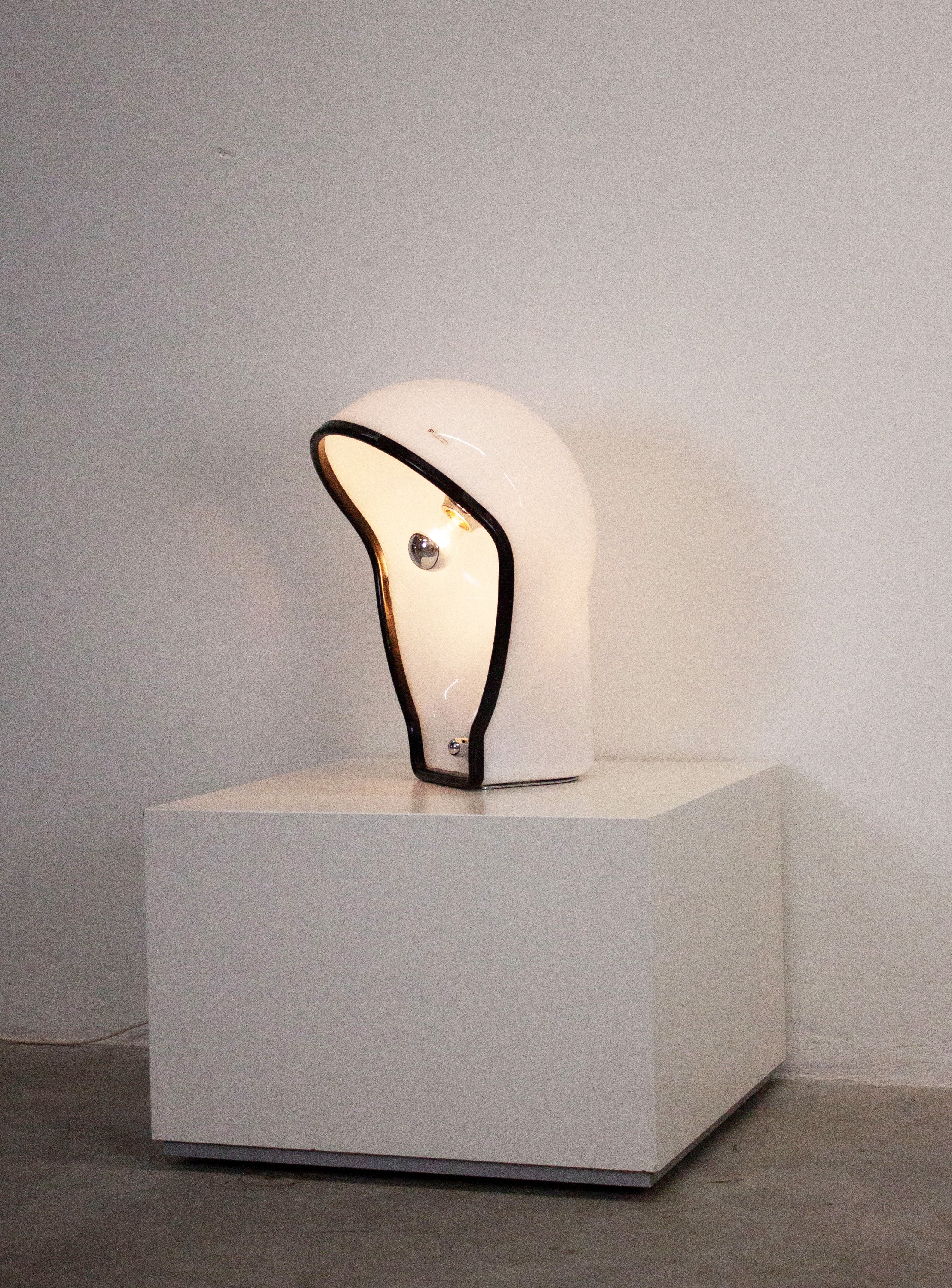 Harvey Guzzini Birghitta Lamp by Fabio Lenci - Image 23