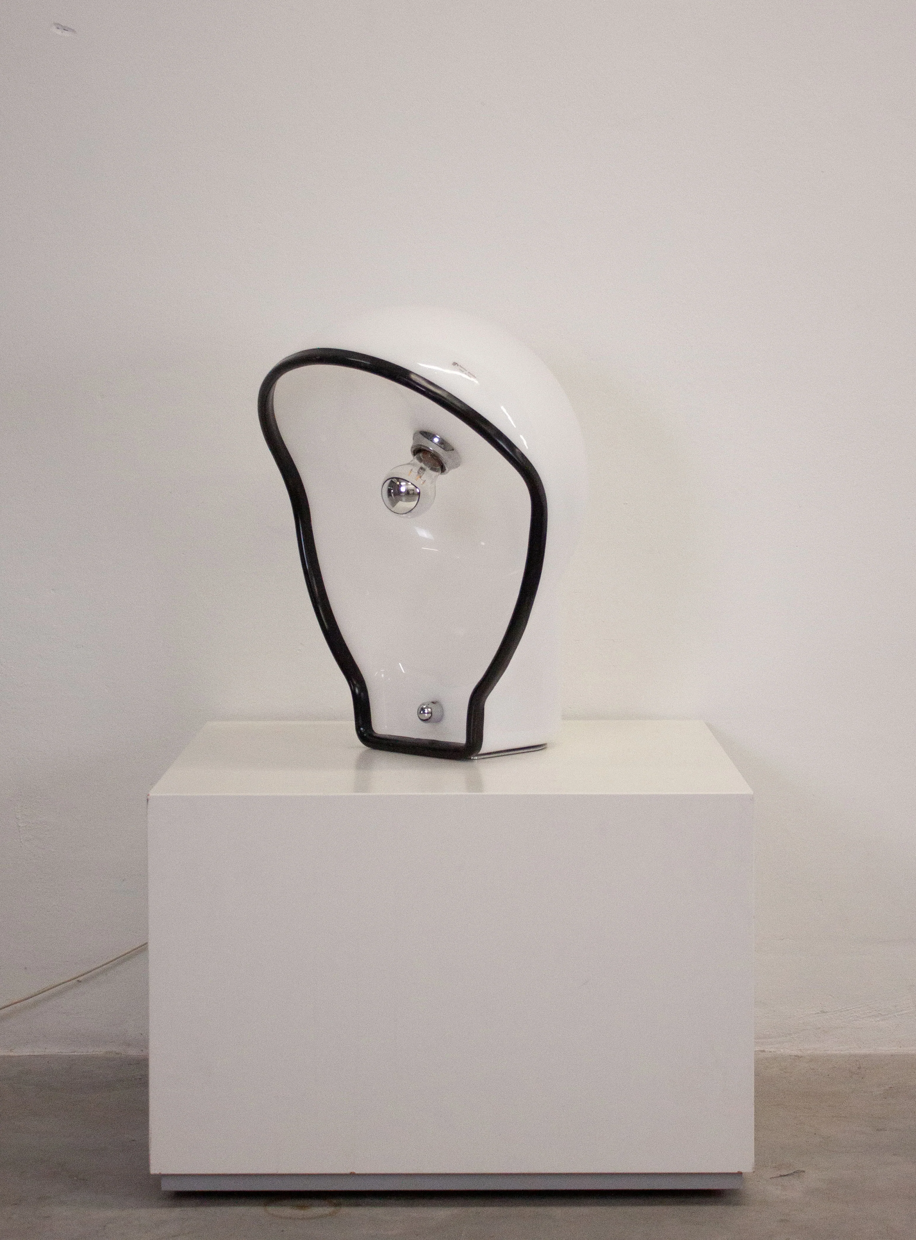 Harvey Guzzini Birghitta Lamp by Fabio Lenci - Image 29