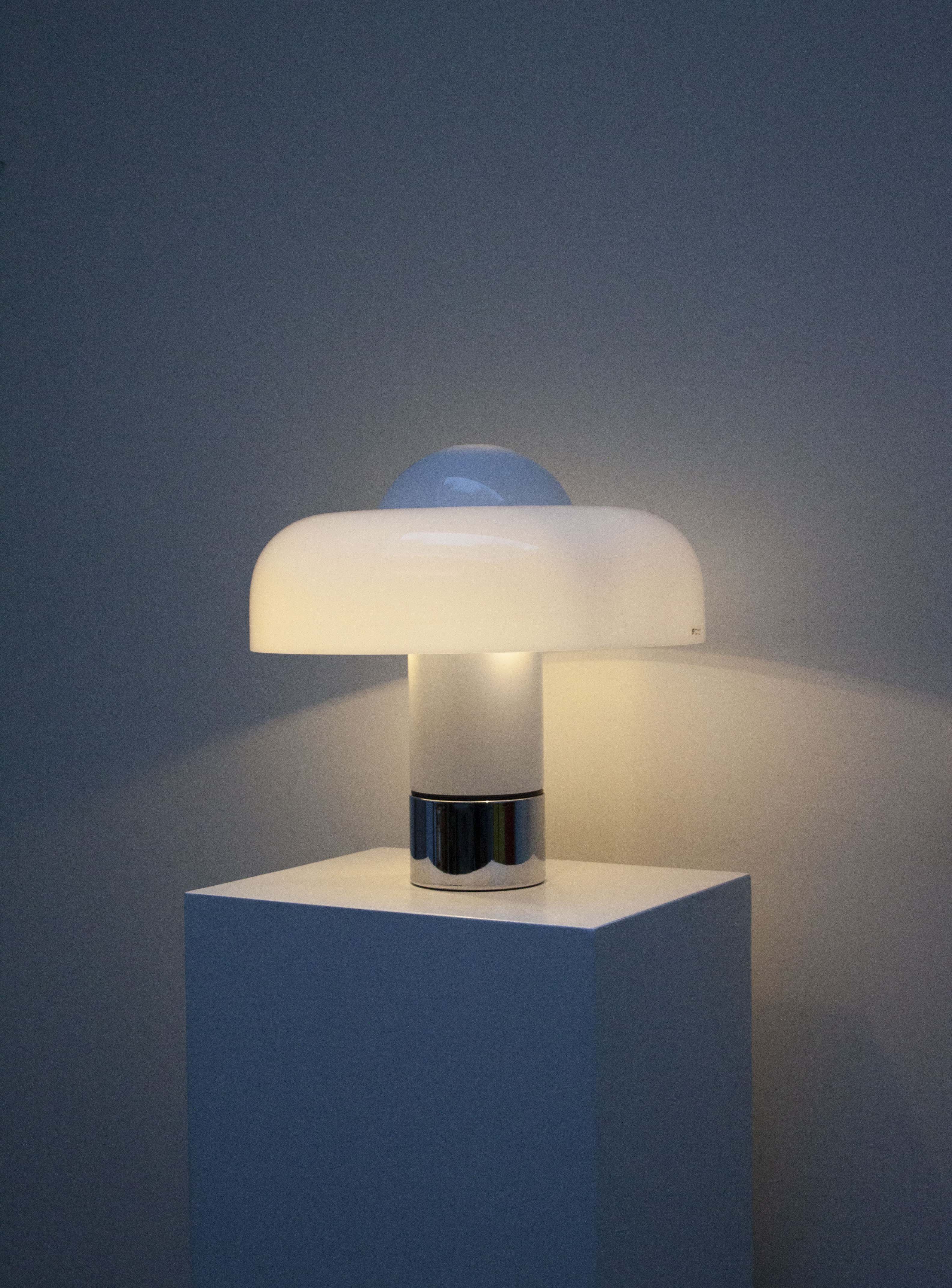 Harvey Guzzini Brumbry Desk Lamp by Luigi Massoni (White) - Image 13