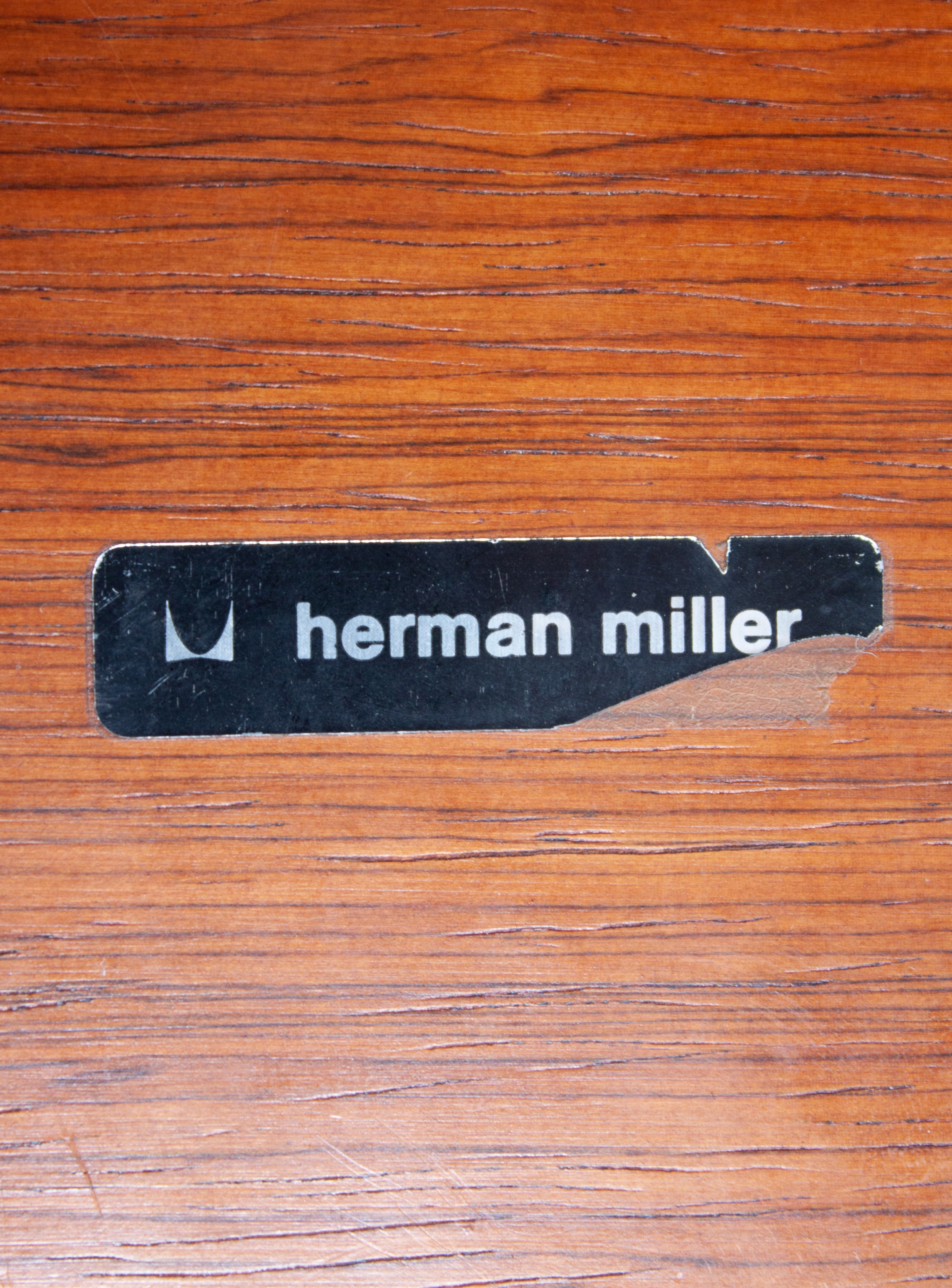 Herman Miller Eames Lounge Chair by Charles and Ray Eames - Image 17