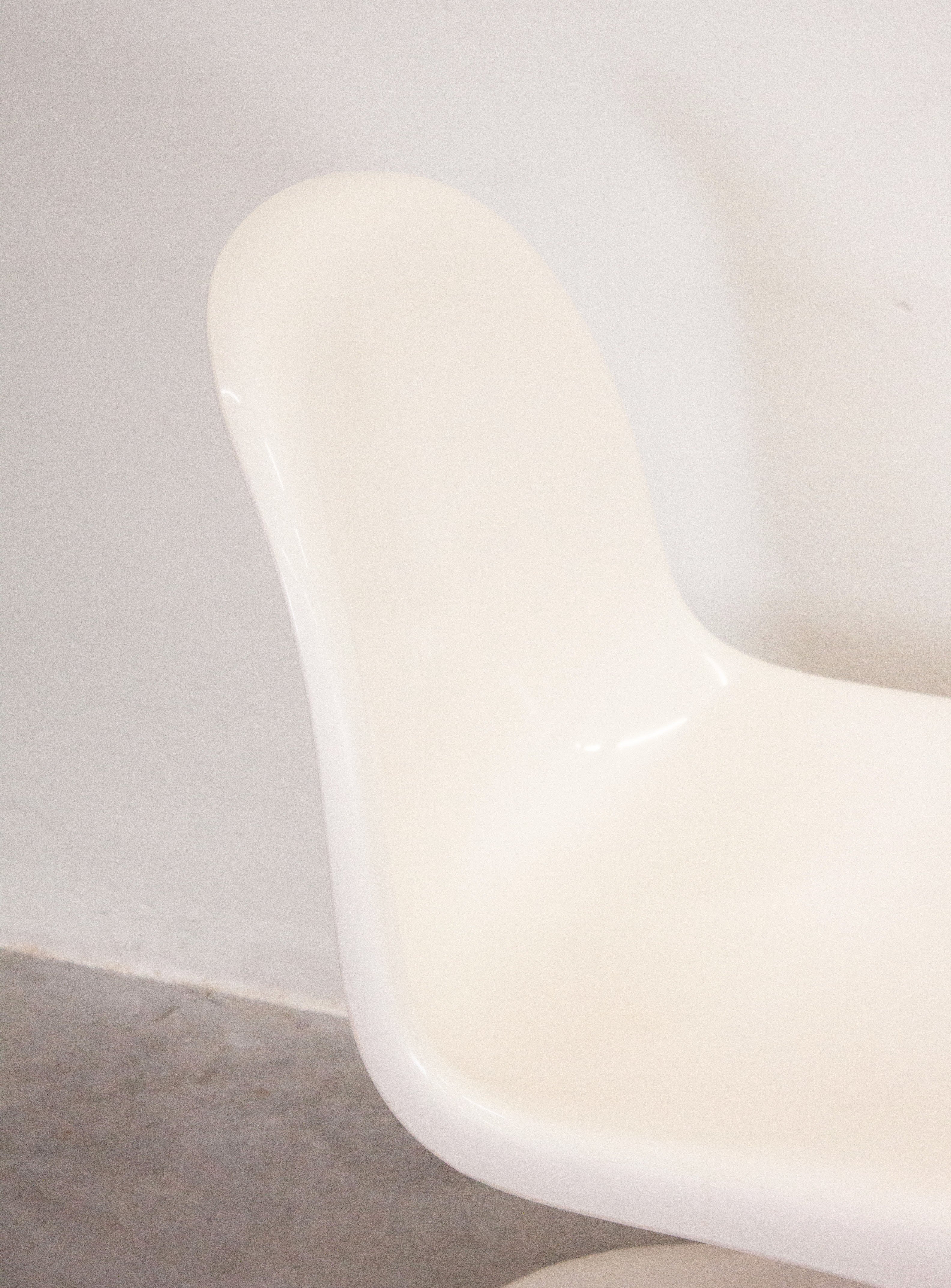 Herman Miller Panton Chair by Verner Panton (White) - Image 16