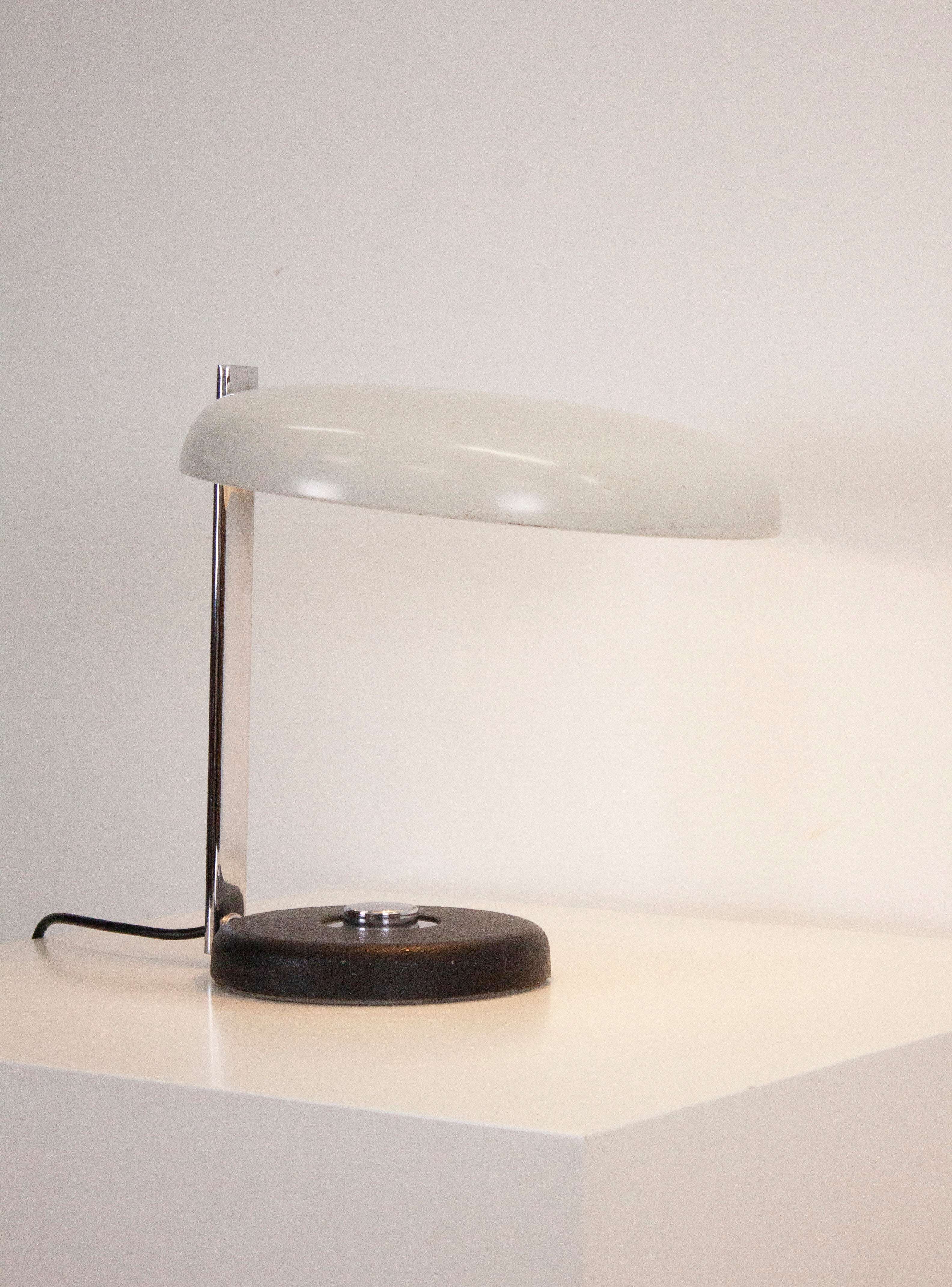 Hillebrand Oslo Desk Lamp by Heinz Pfaender (Light Grey)