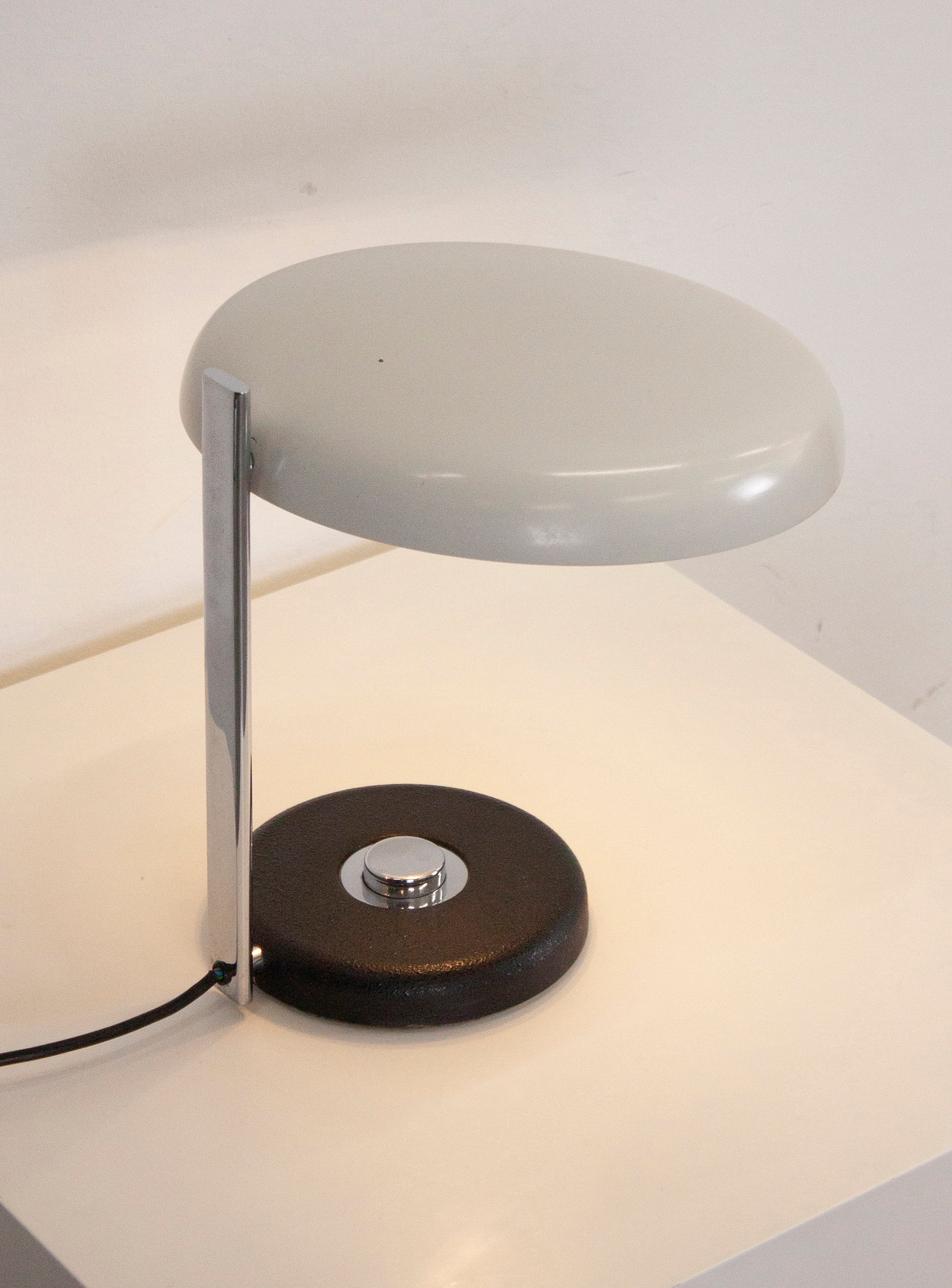 Hillebrand Oslo Desk Lamp by Heinz Pfaender (Light Grey) - Image 10