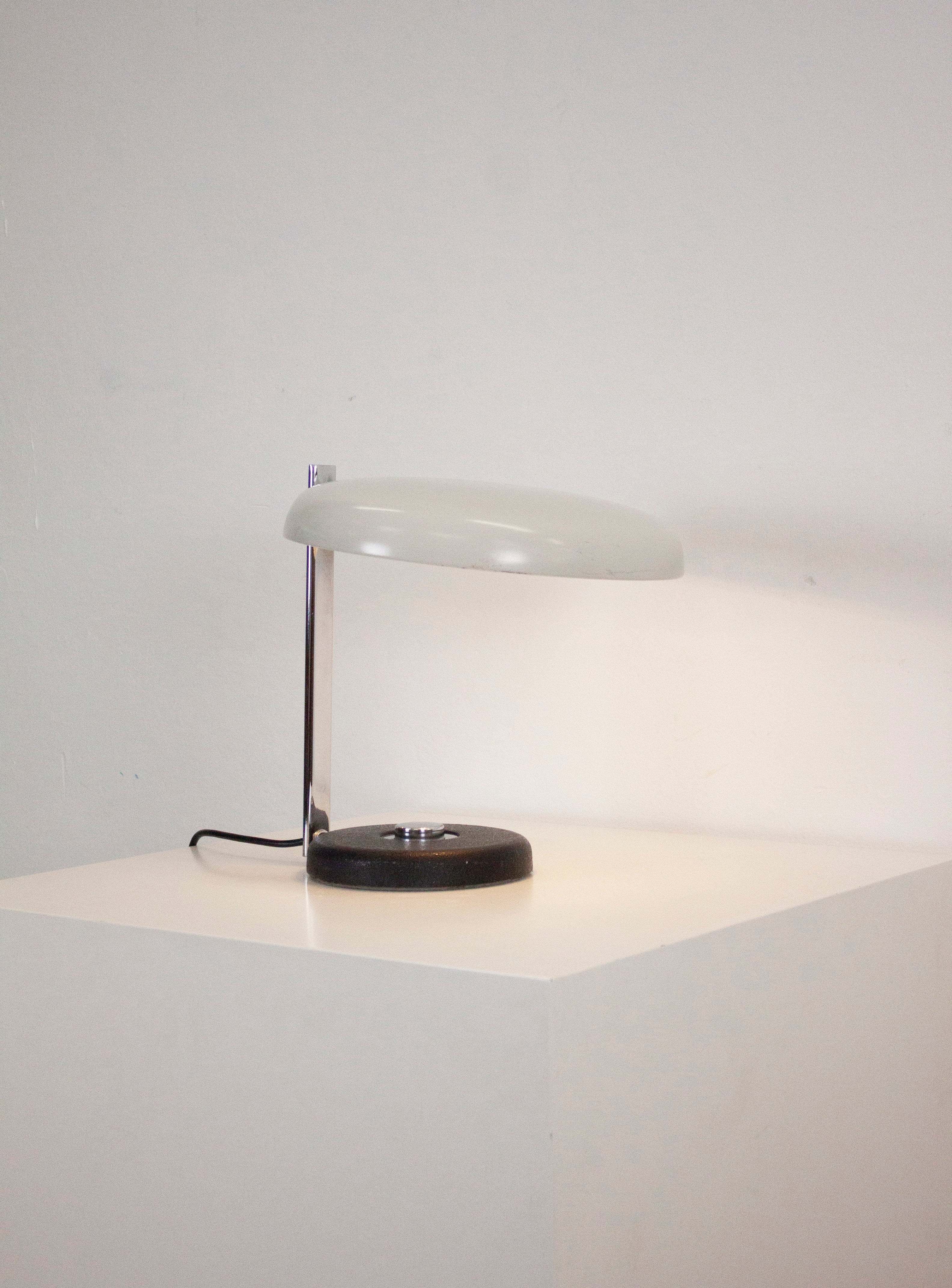 Hillebrand Oslo Desk Lamp by Heinz Pfaender (Light Grey) - Image 17