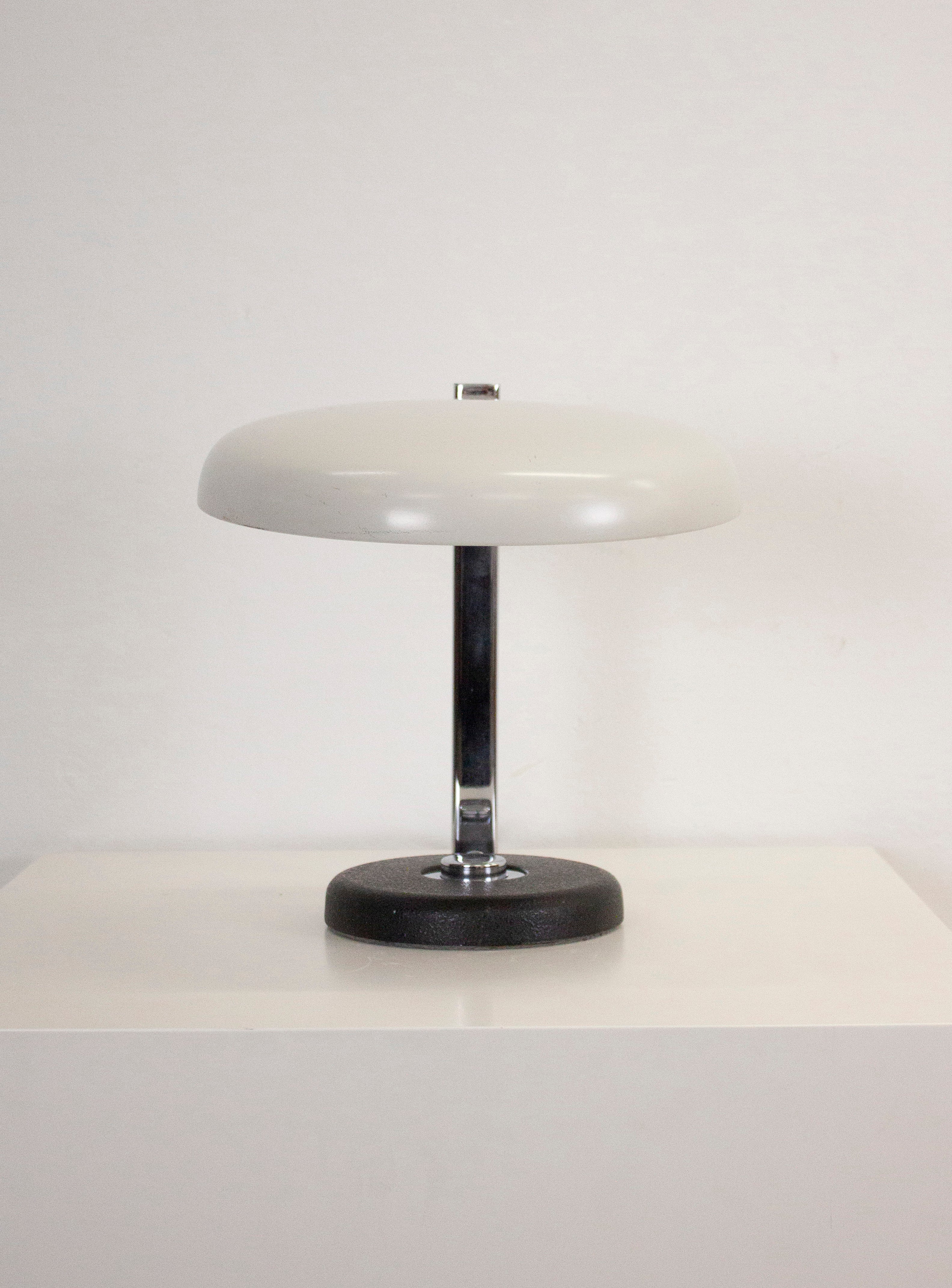 Hillebrand Oslo Desk Lamp by Heinz Pfaender (Light Grey) - Image 4