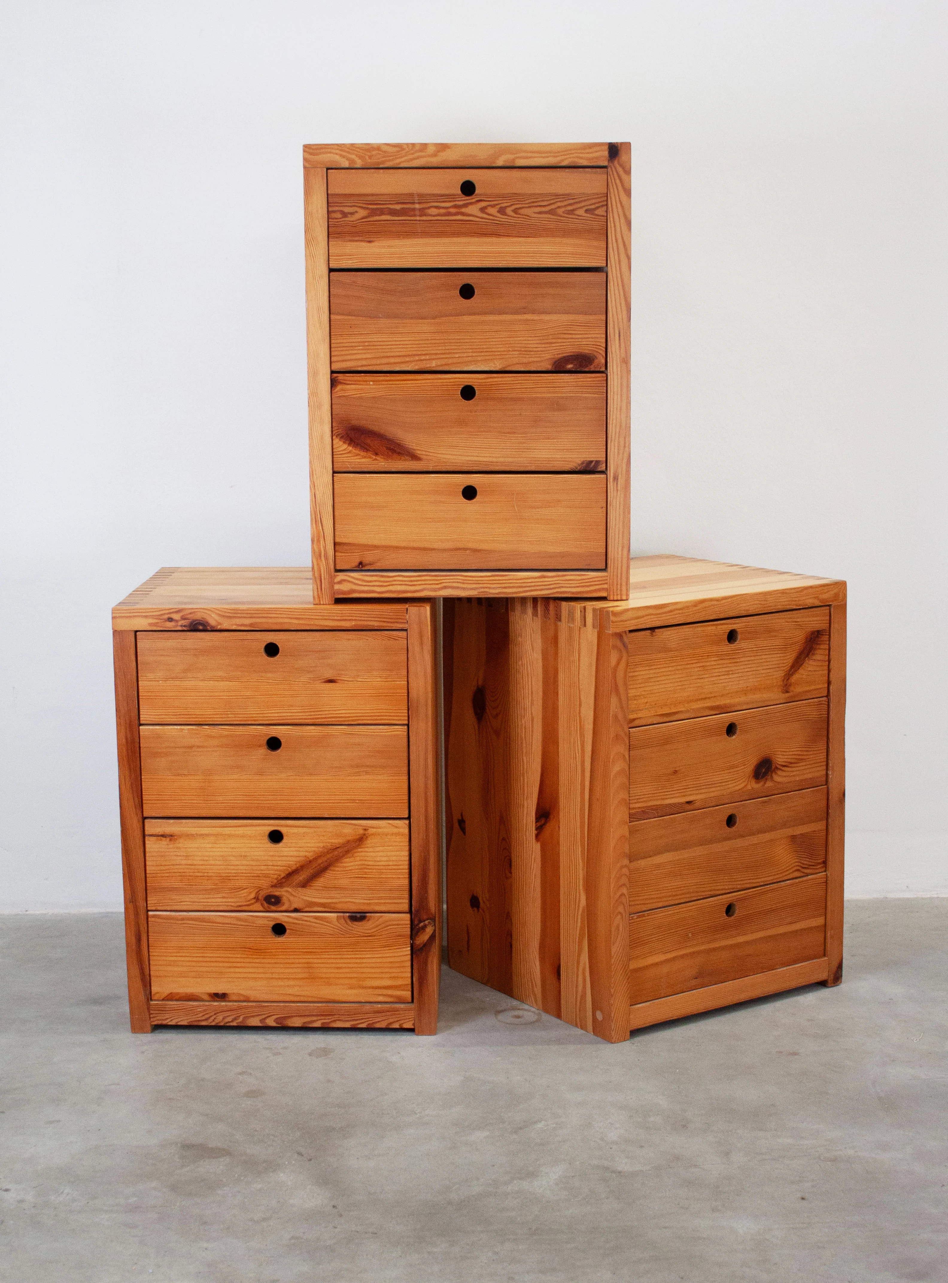 Houtwerk Hattem Pine Chest of Drawers by Ate van Apeldoorn - Image 17