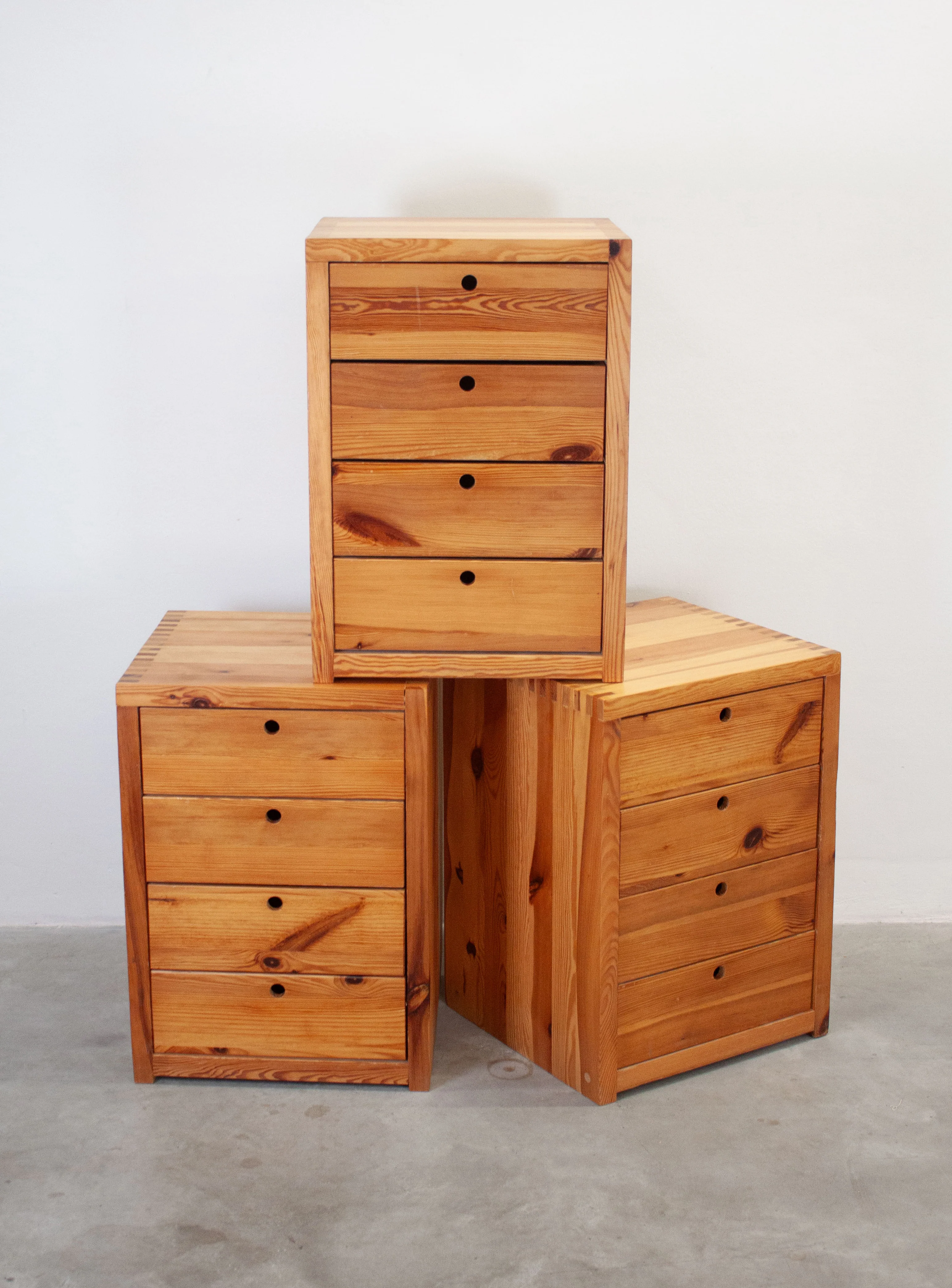 Houtwerk Hattem Pine Chest of Drawers by Ate van Apeldoorn - Image 3
