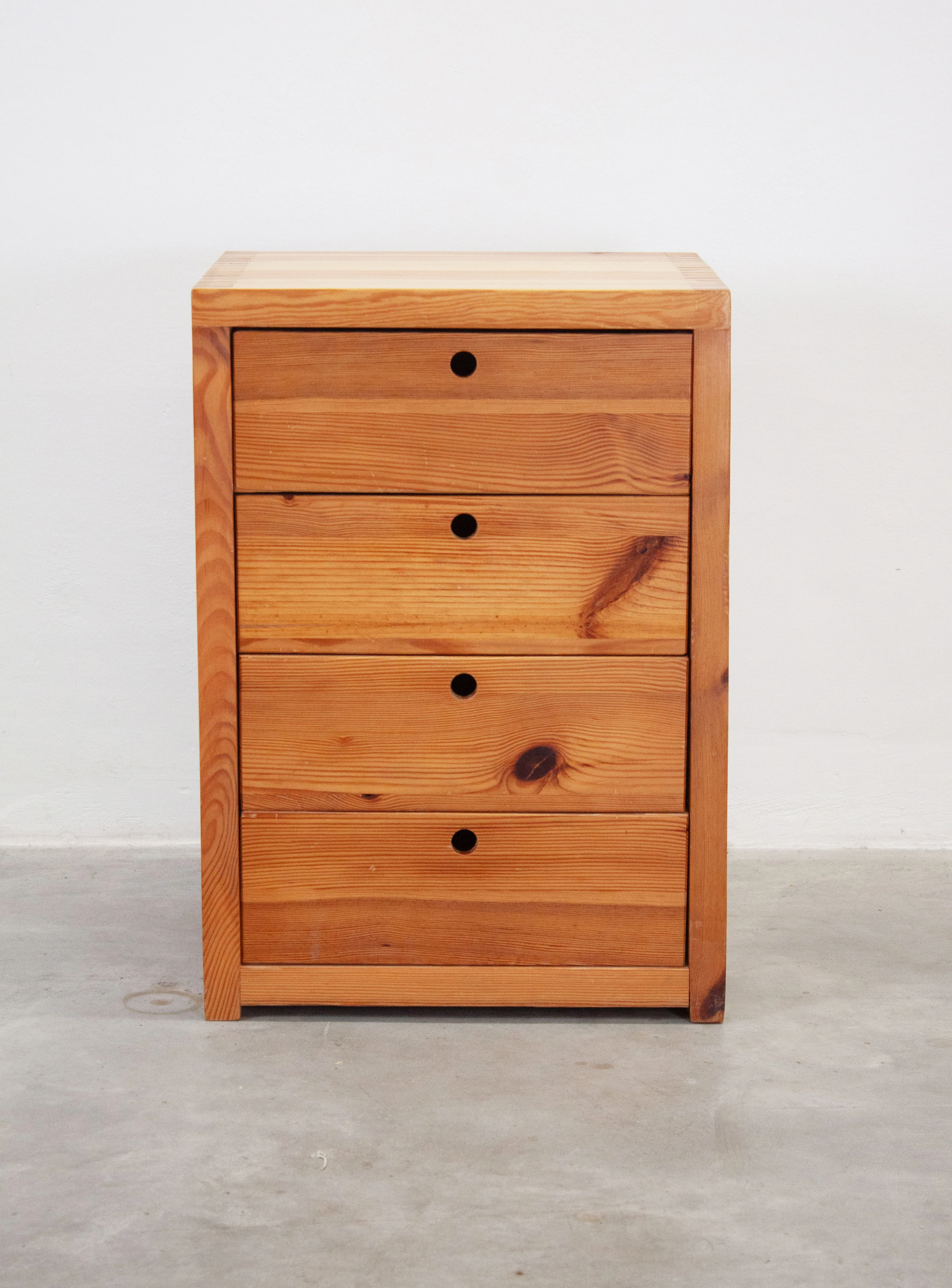 Houtwerk Hattem Pine Chest of Drawers by Ate van Apeldoorn - Image 4
