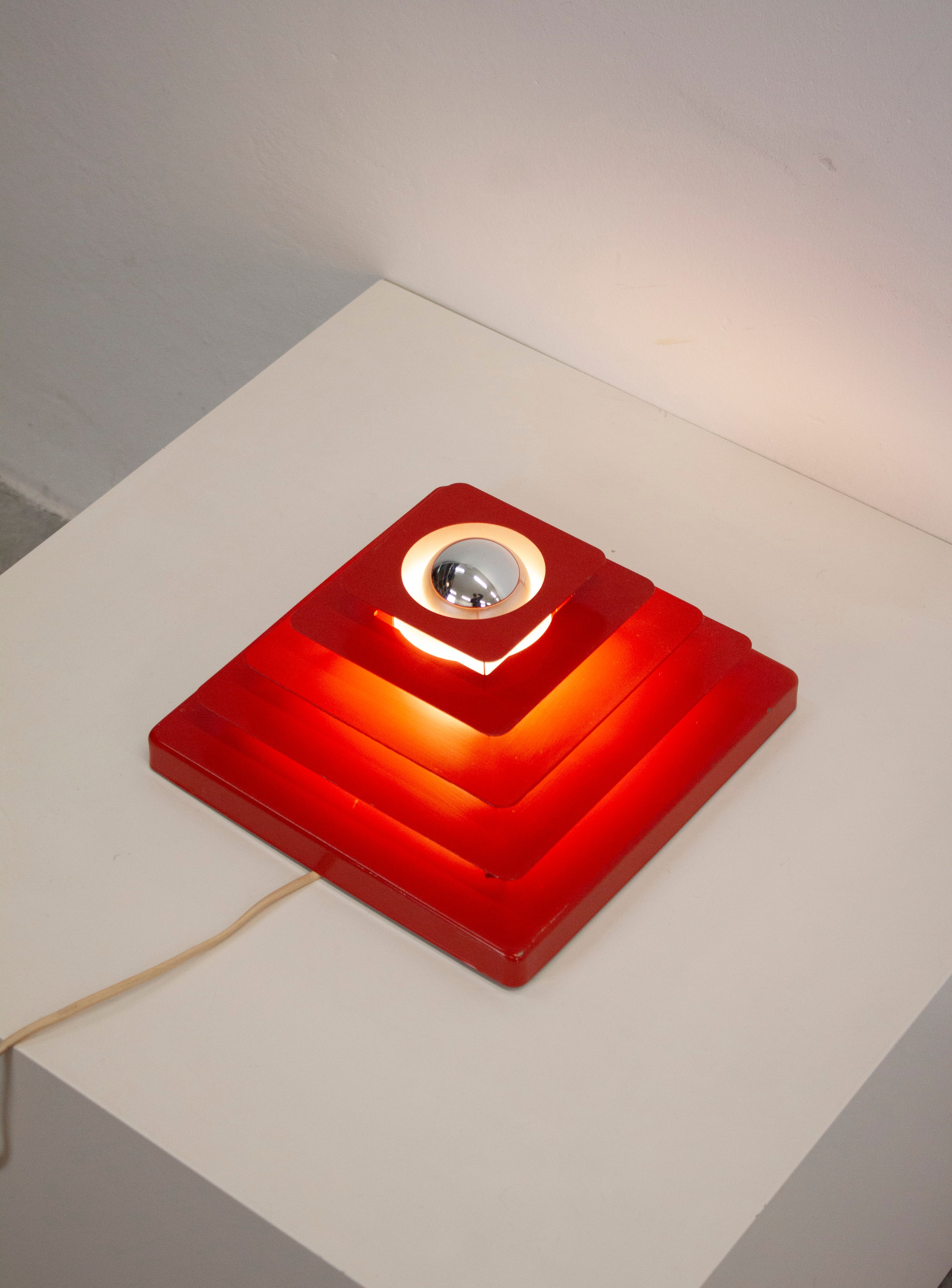 Hustadt Leuchten Wall Lamp (Red) - Image 8