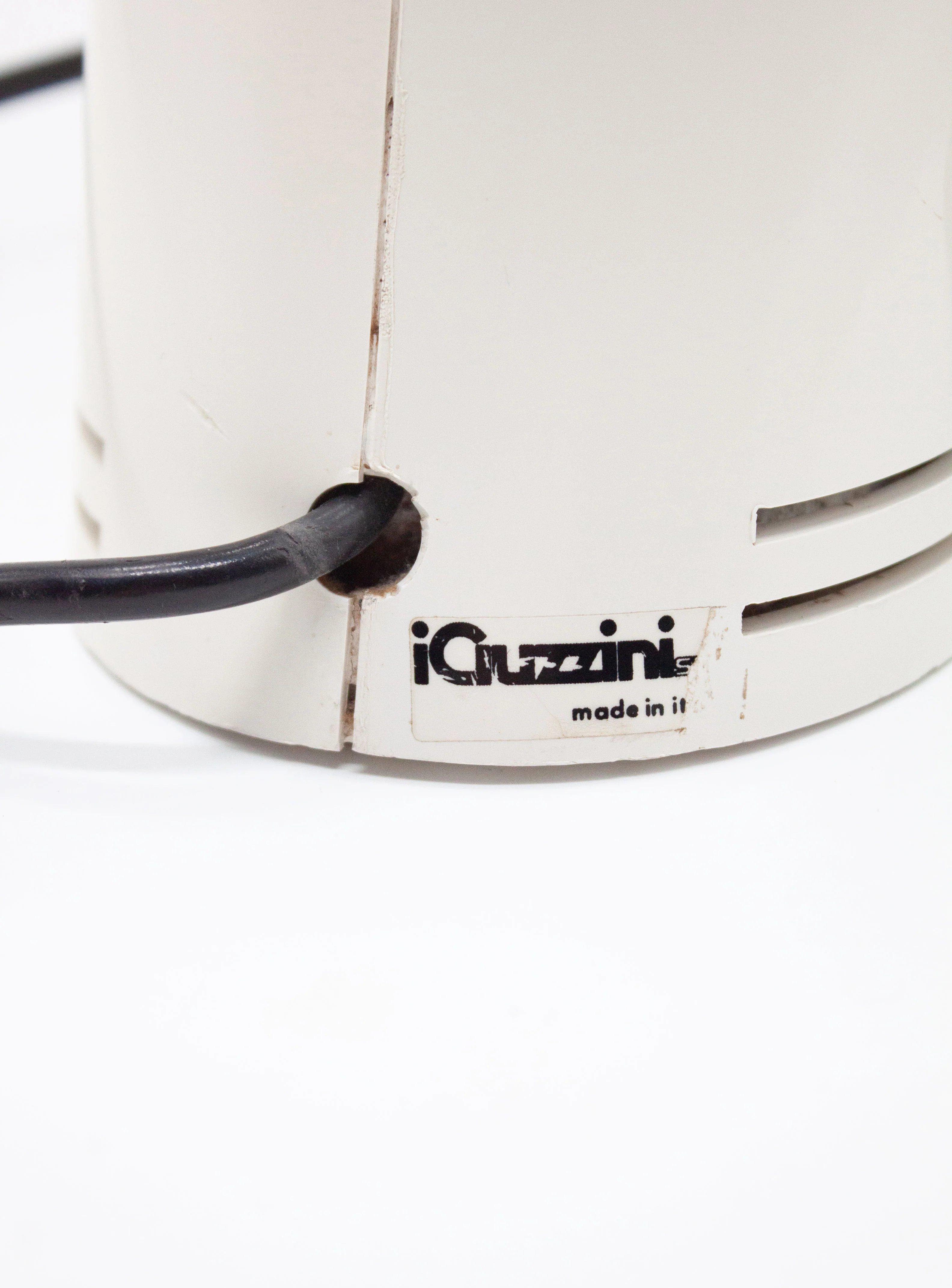iGuzzini Sorella Desk Lamp by Harvey Guzzini - Image 10