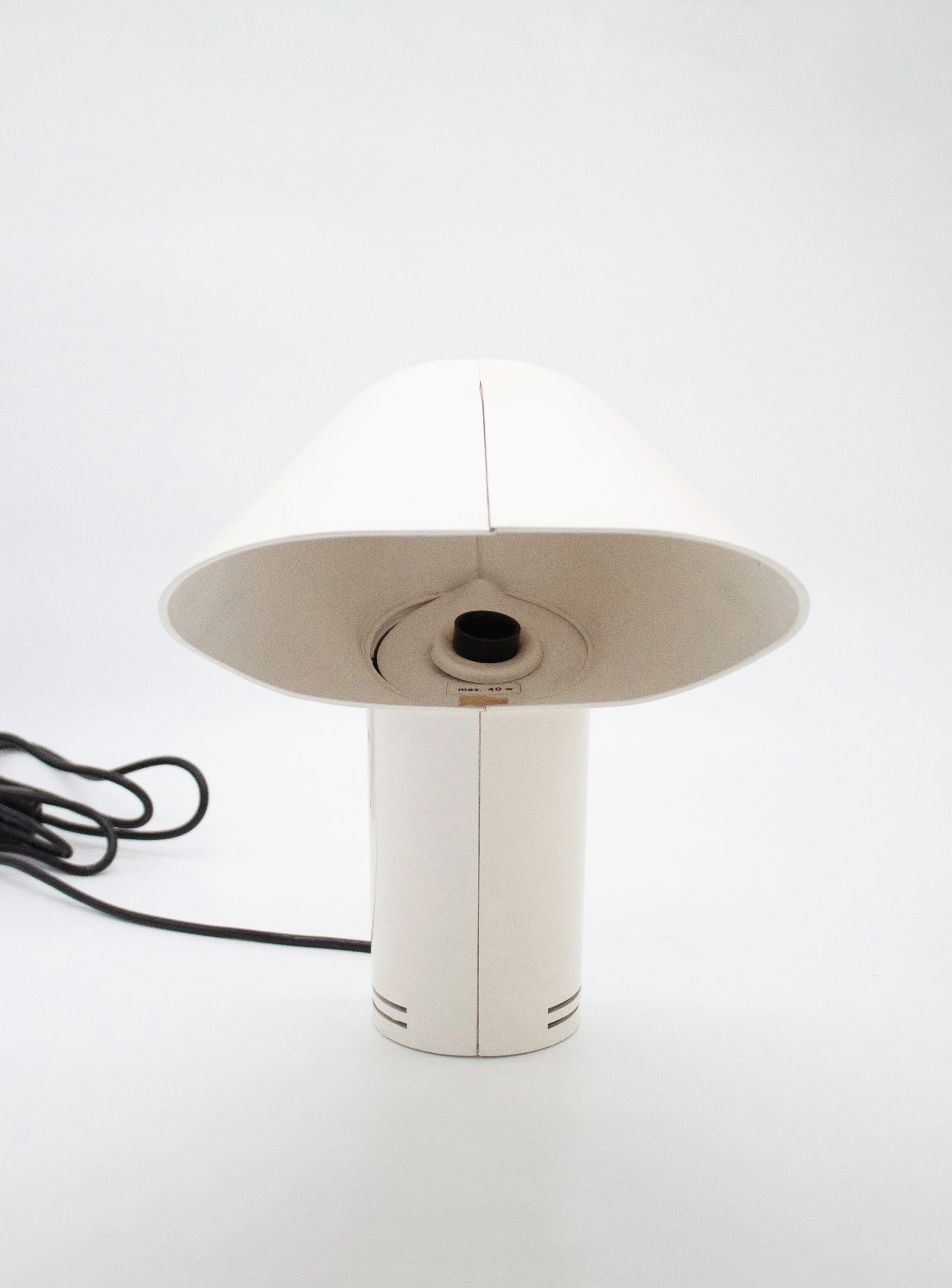 iGuzzini Sorella Desk Lamp by Harvey Guzzini - Image 12