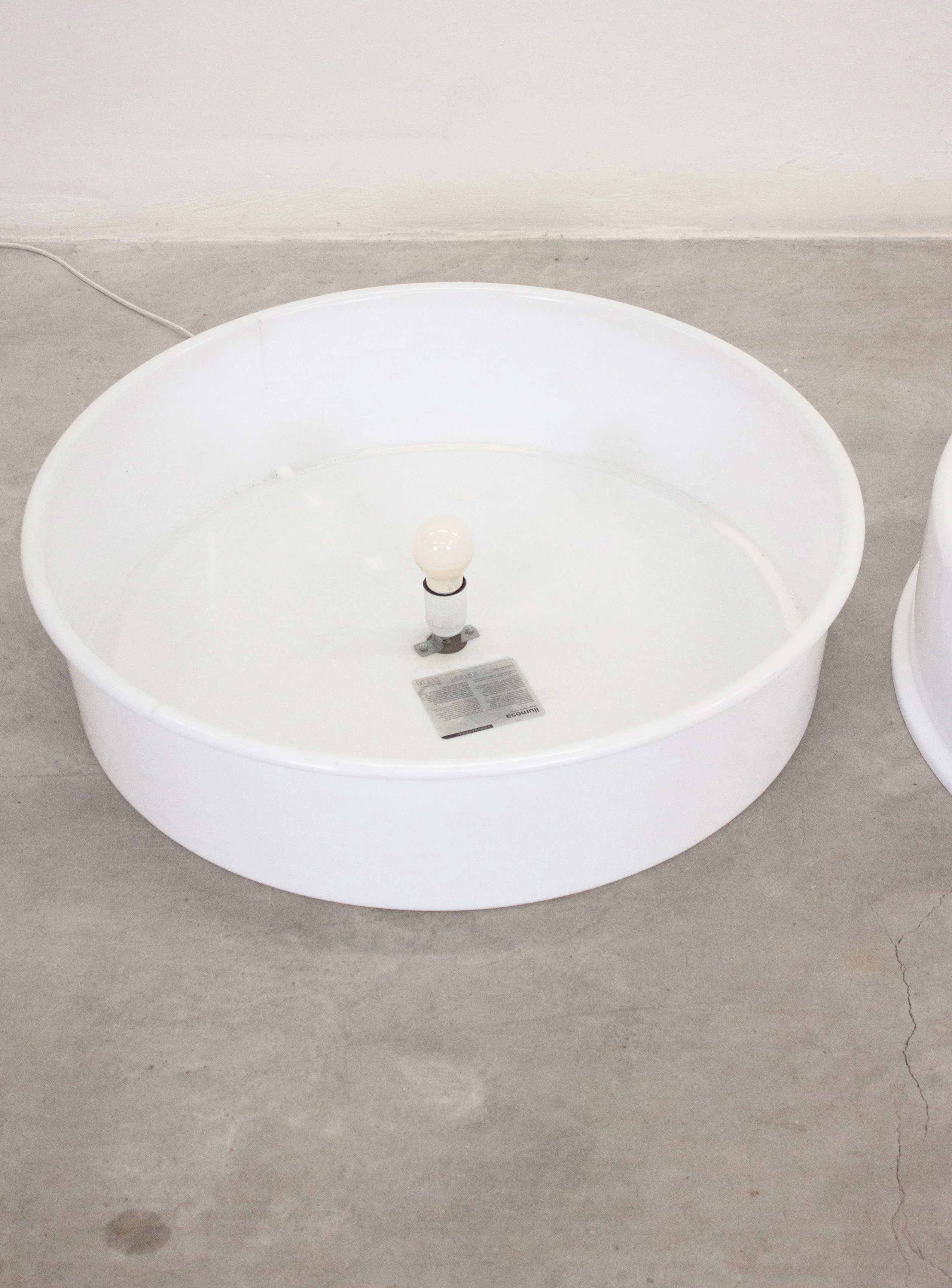 Innovation Ilumesa Floor Lamp & Table by Verner Panton - Image 9