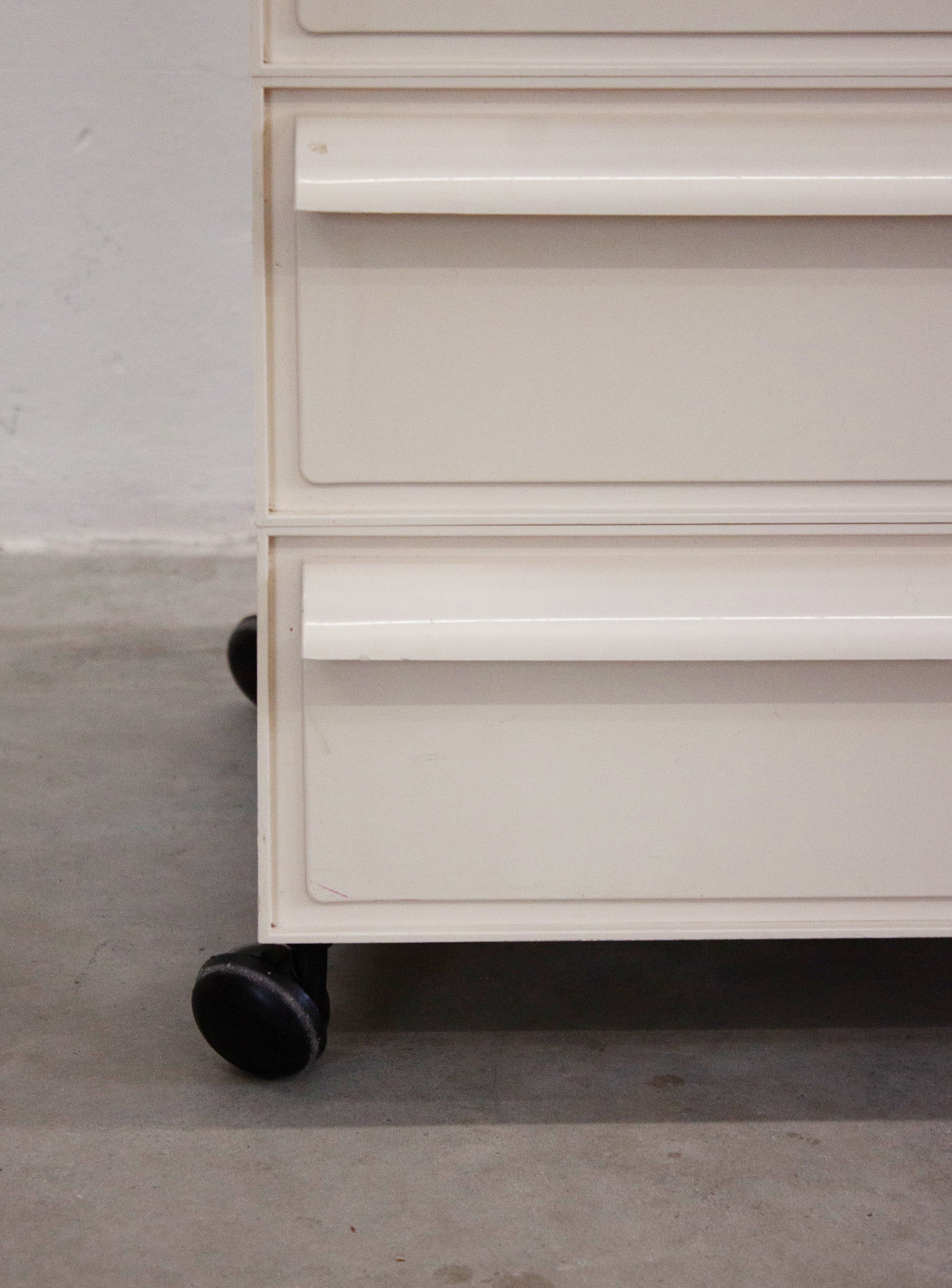 Kartell Chest of Drawers by Simon Fussell (Off-White) - Image 10