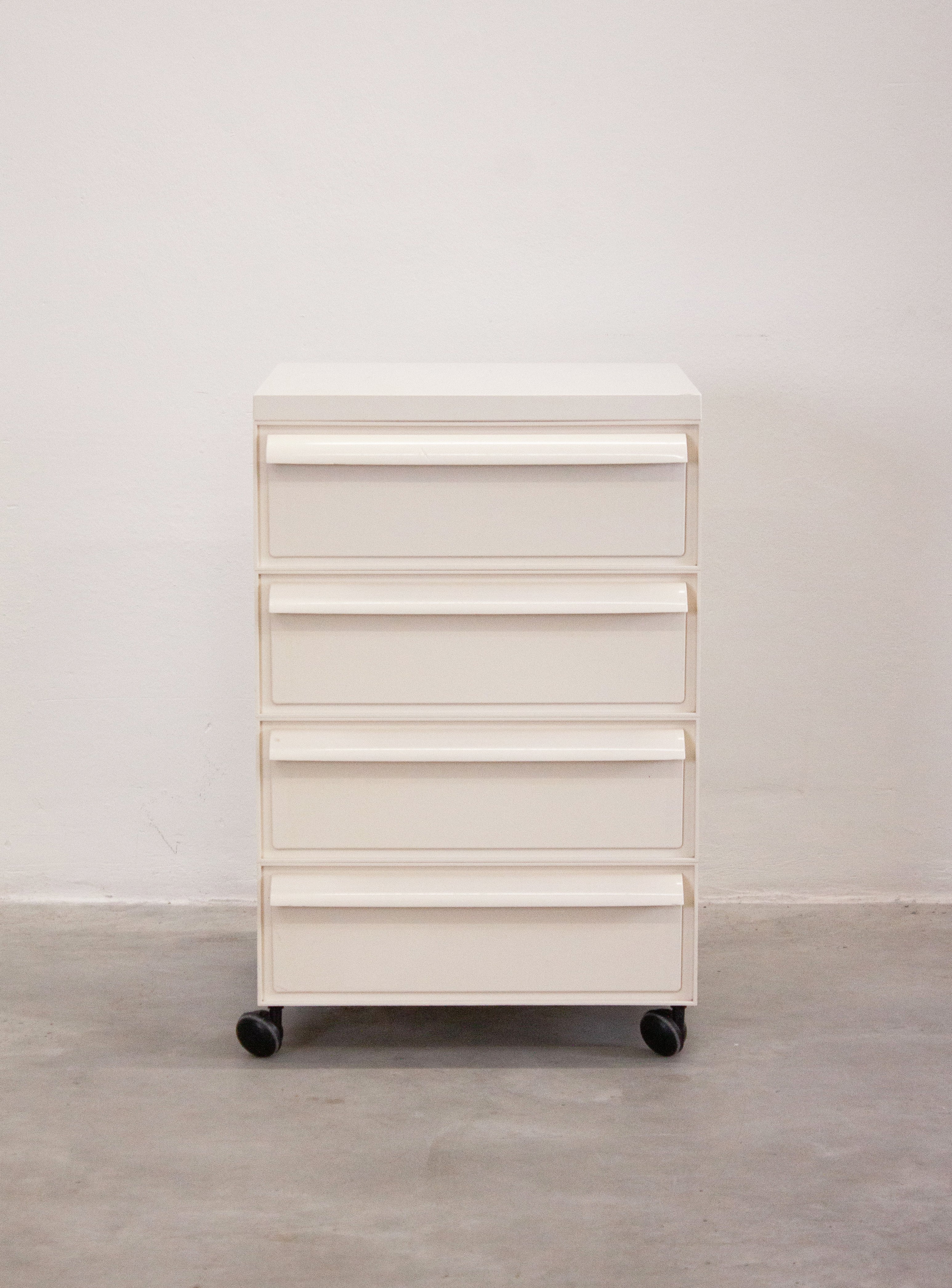 Kartell Chest of Drawers by Simon Fussell (Off-White) - Image 4