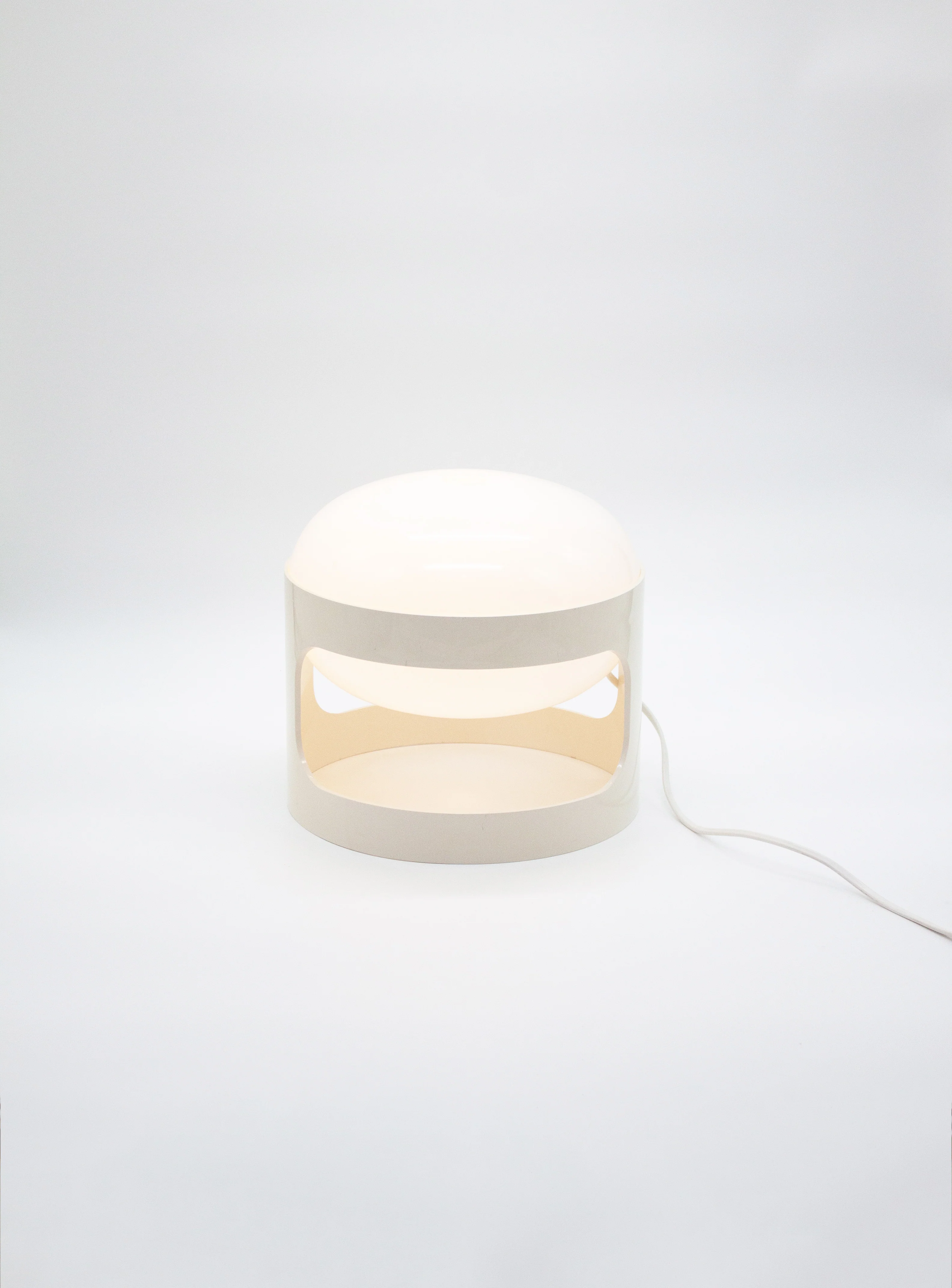 Kartell KD28 Desk Lamp by Joe Colombo (White) - Image 14