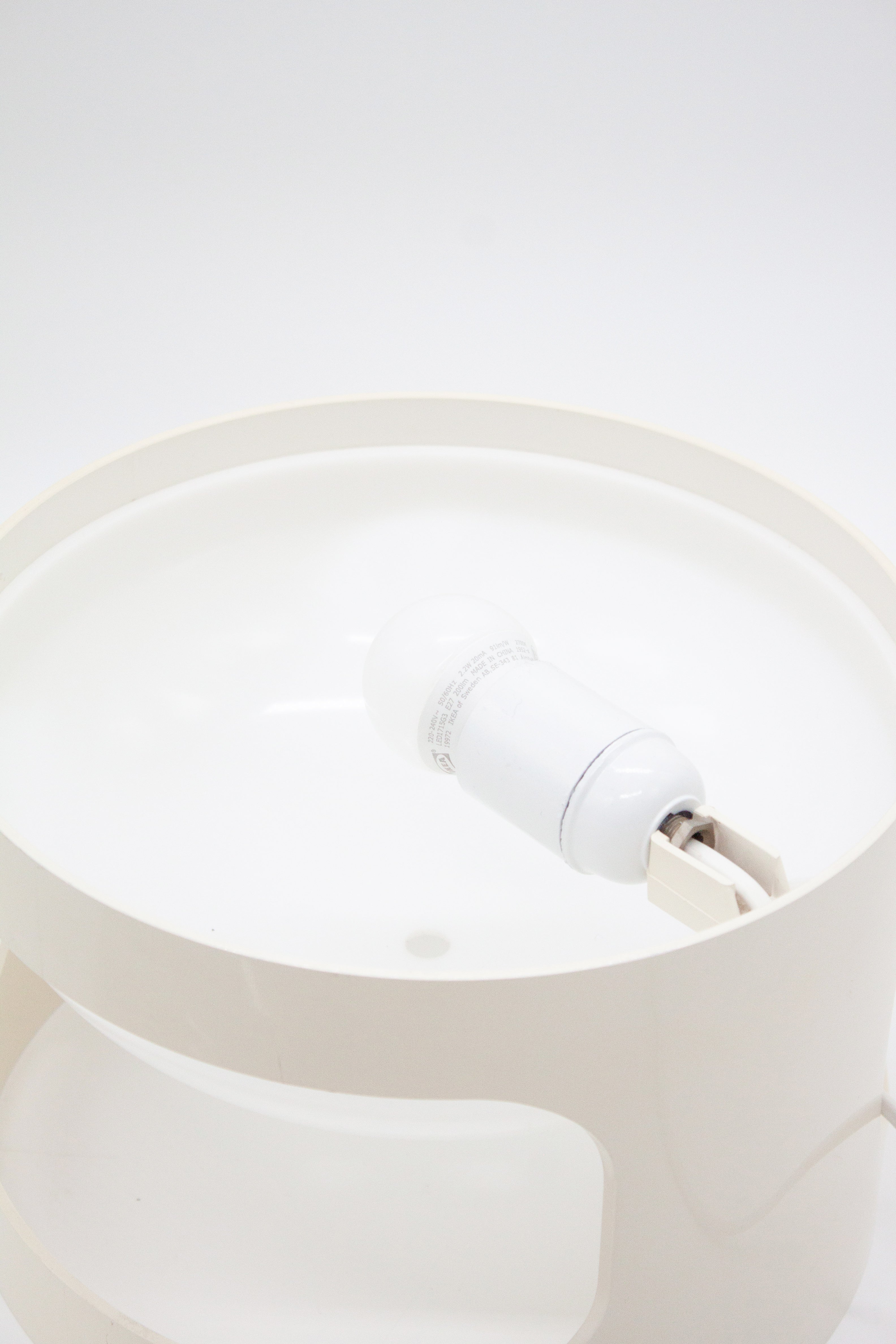 Kartell KD28 Desk Lamp by Joe Colombo (White) - Image 15