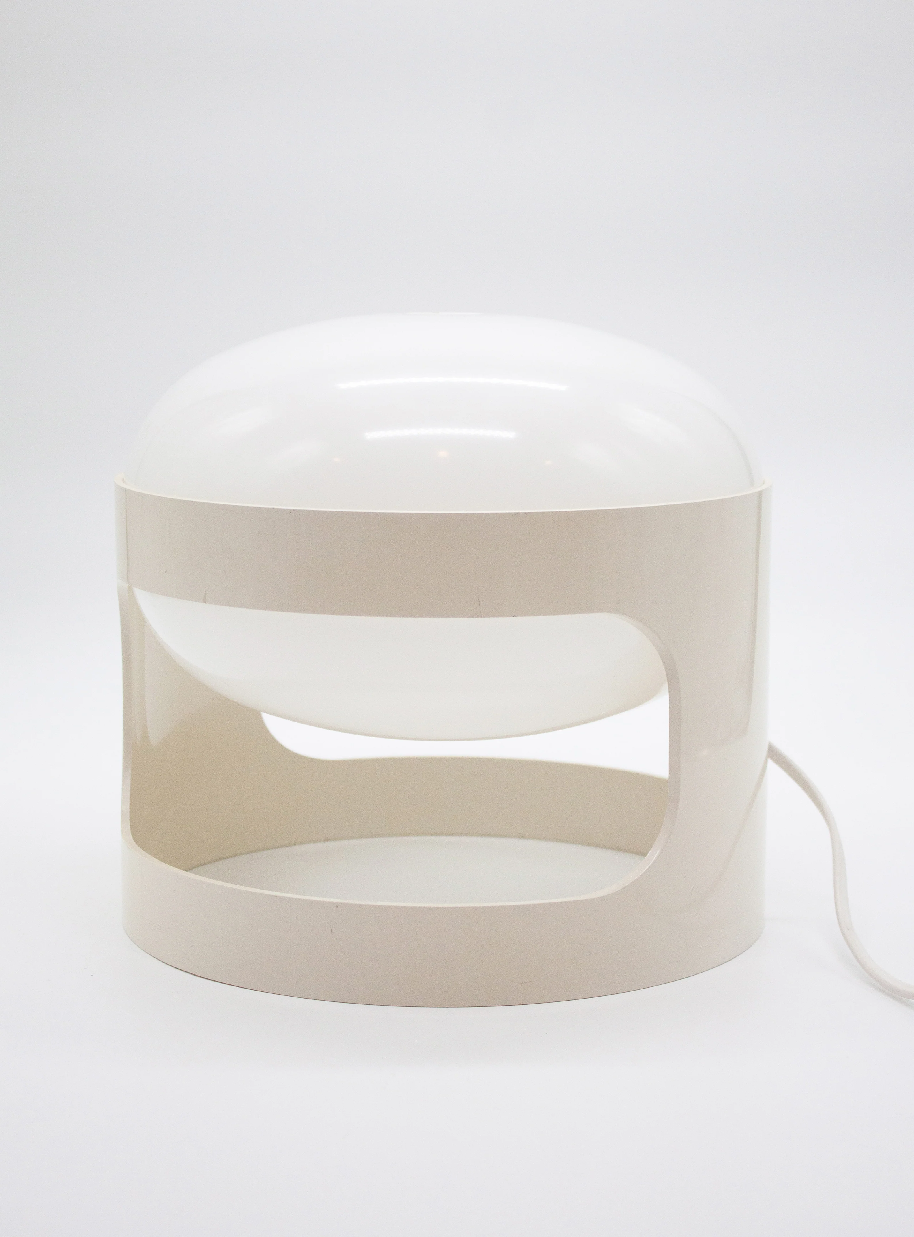 Kartell KD28 Desk Lamp by Joe Colombo (White) - Image 3