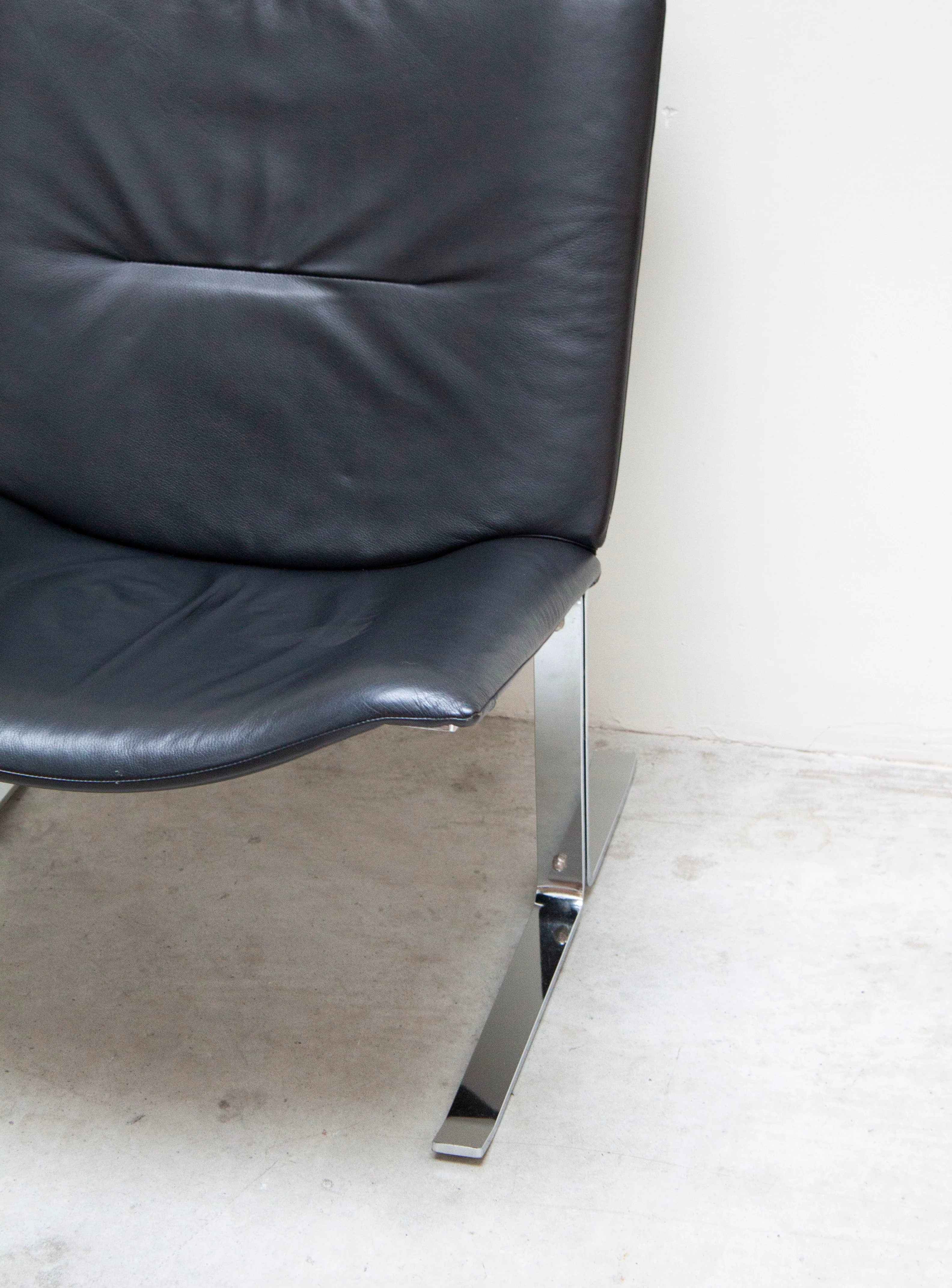 Kebe Møbler Eagle Lounge Chair (Black) - Image 20