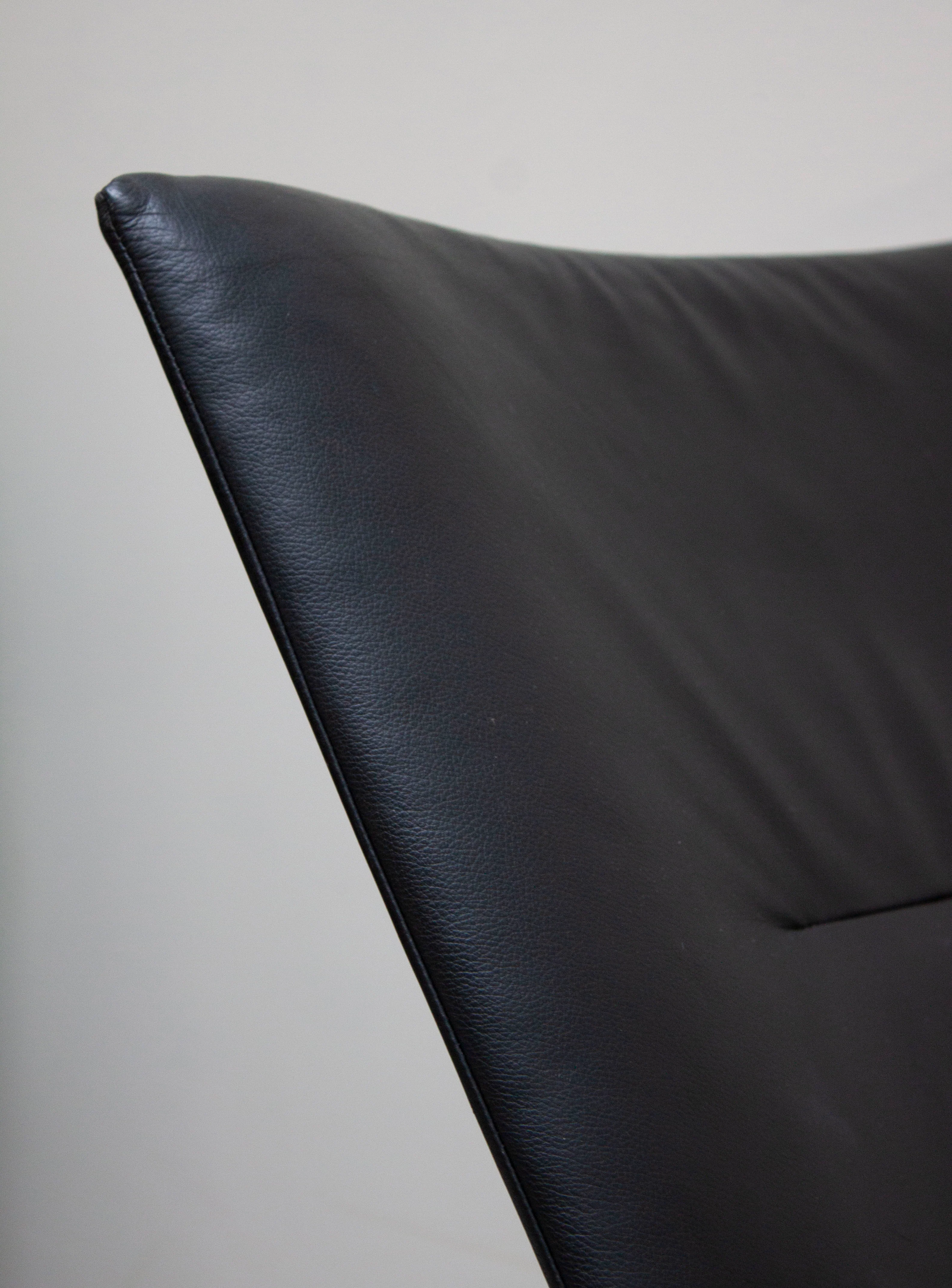 Kebe Møbler Eagle Lounge Chair (Black) - Image 23
