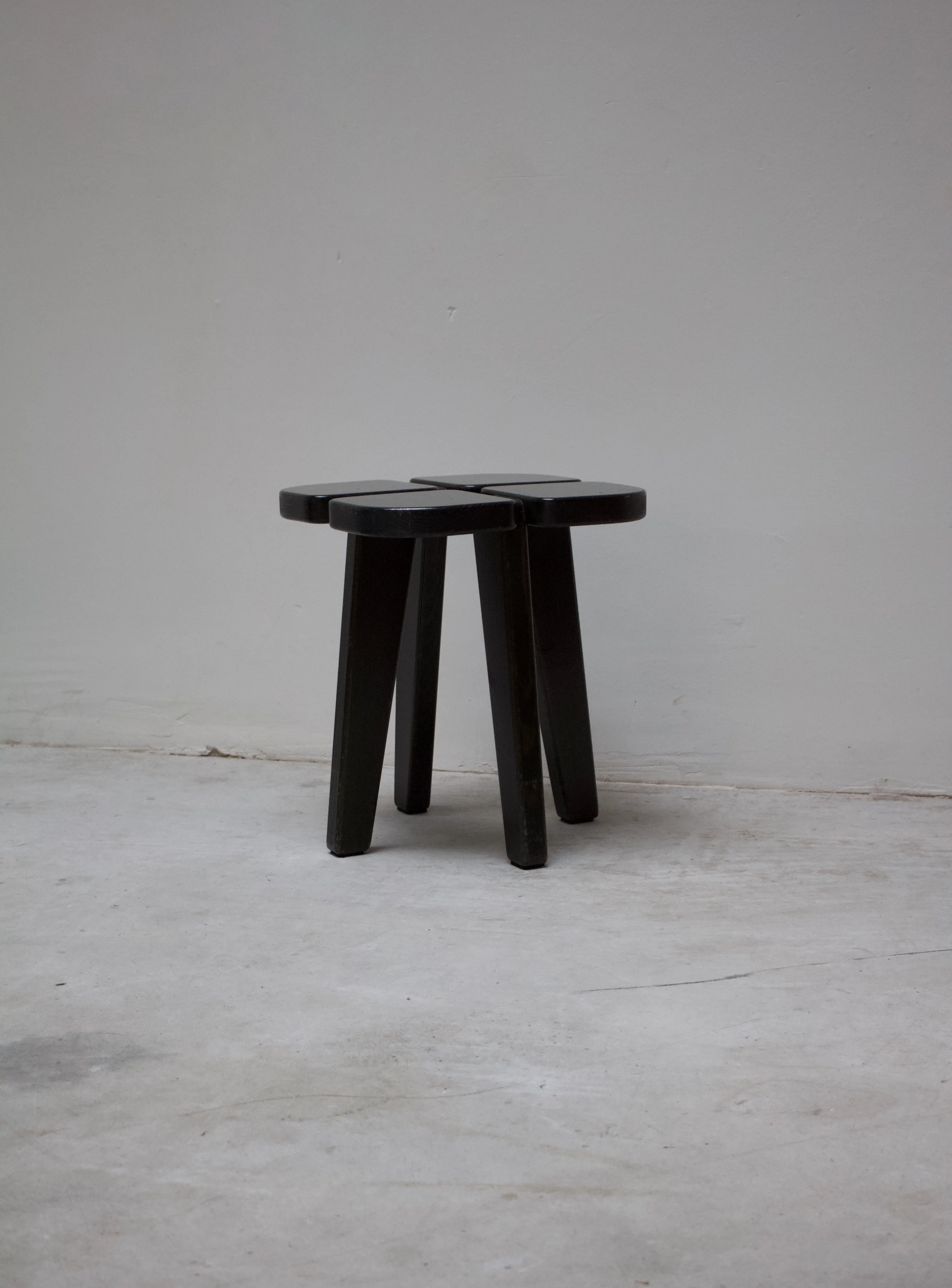 Keravan Puusepäntehdas Apila Stool by Rauni Peippo (Dark Green) - Image 16