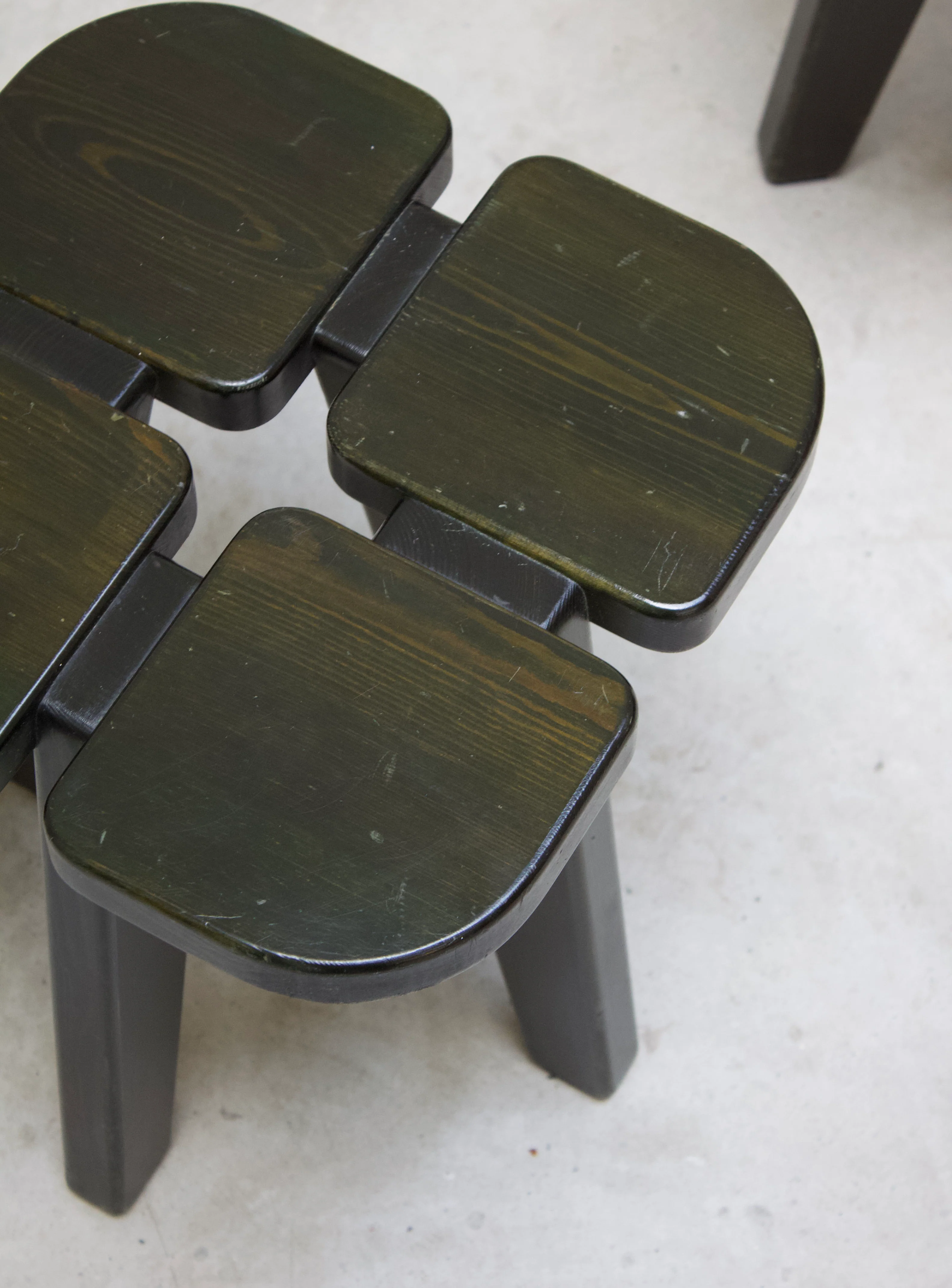 Keravan Puusepäntehdas Apila Stool by Rauni Peippo (Dark Green) - Image 5