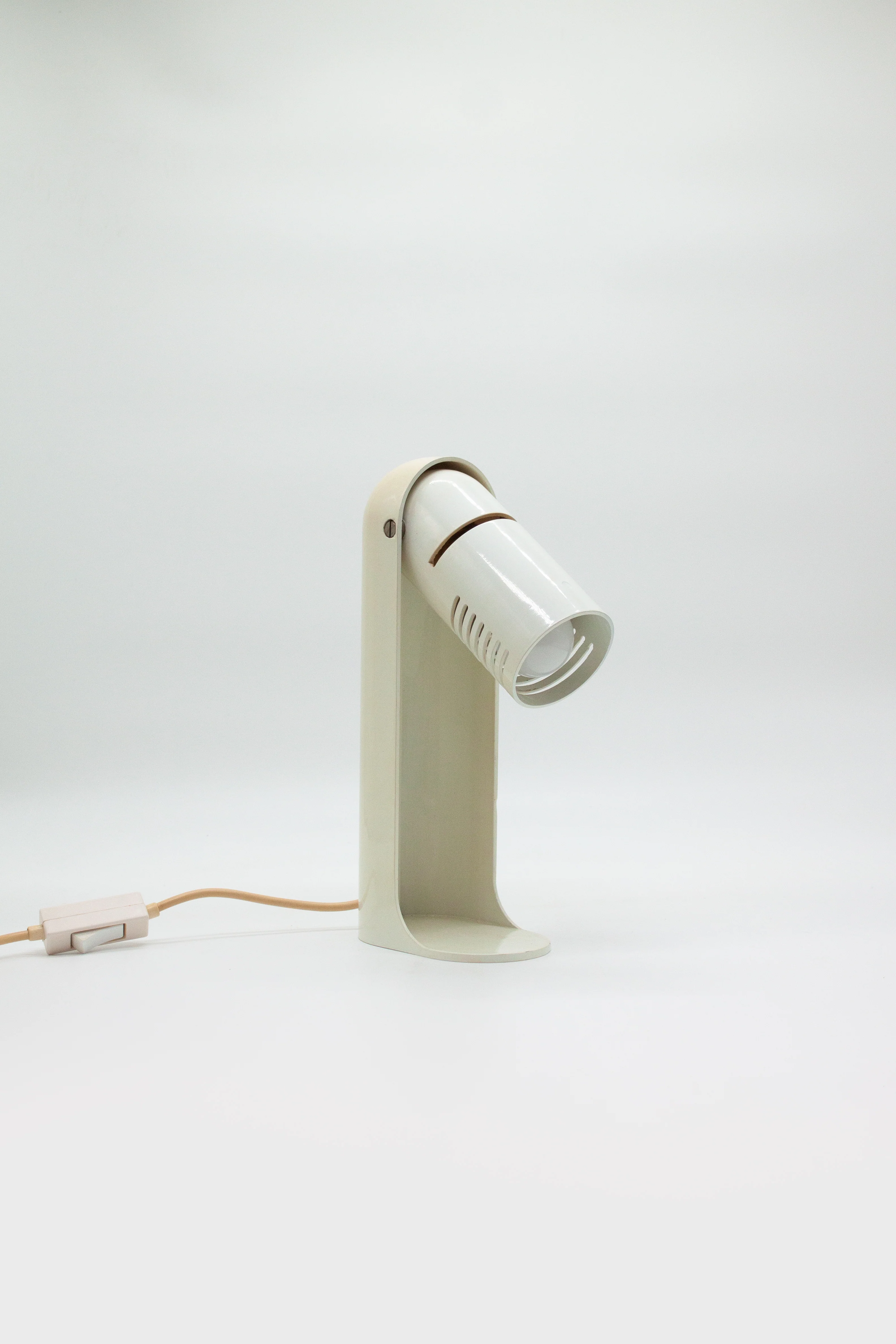 Leuka Flip Top Desk Lamp by Richard Carruthers (White) - Image 9