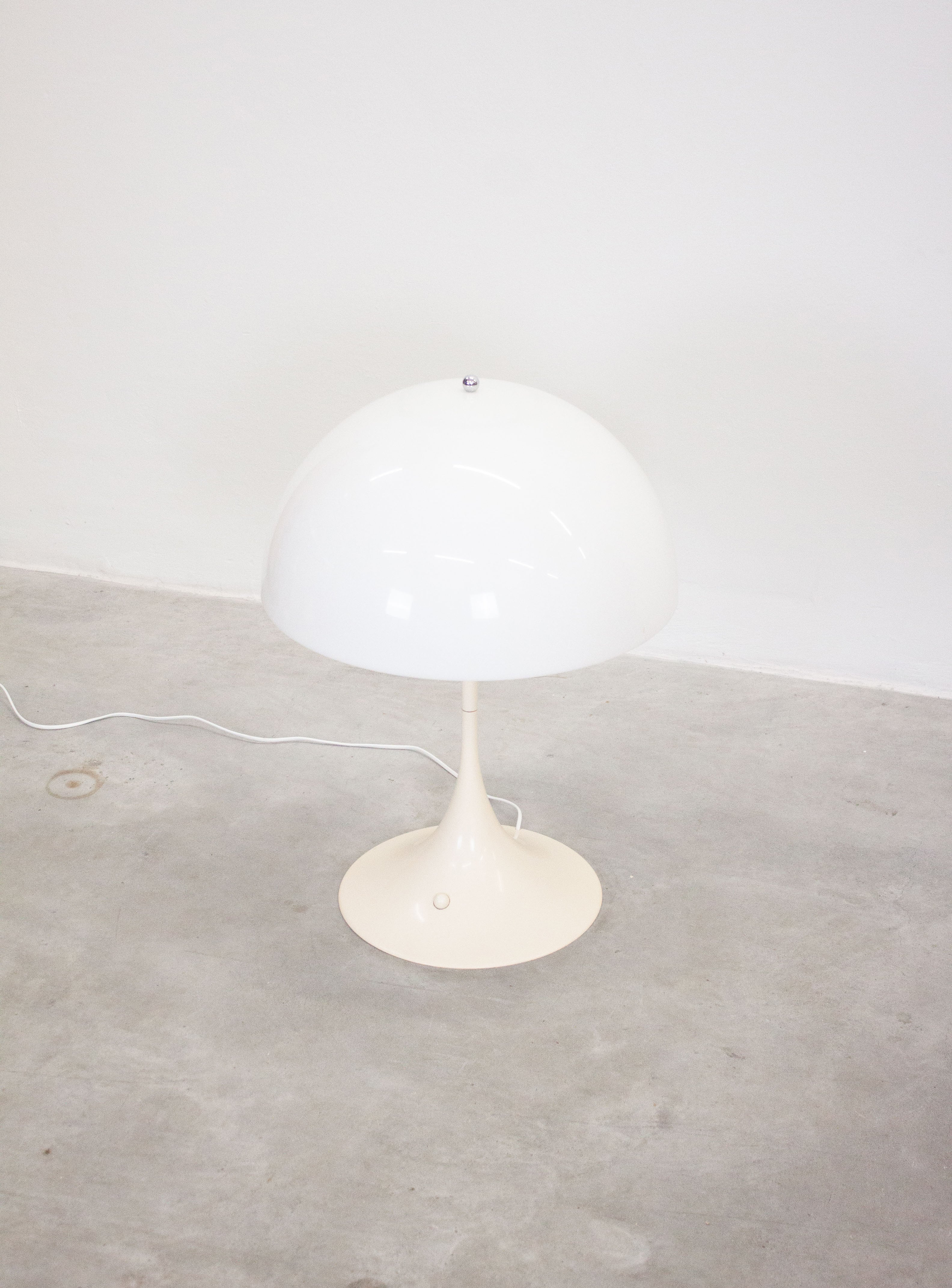 Louis Poulsen Panthella Floor Lamp (50 cm) by Verner Panton - Image 10