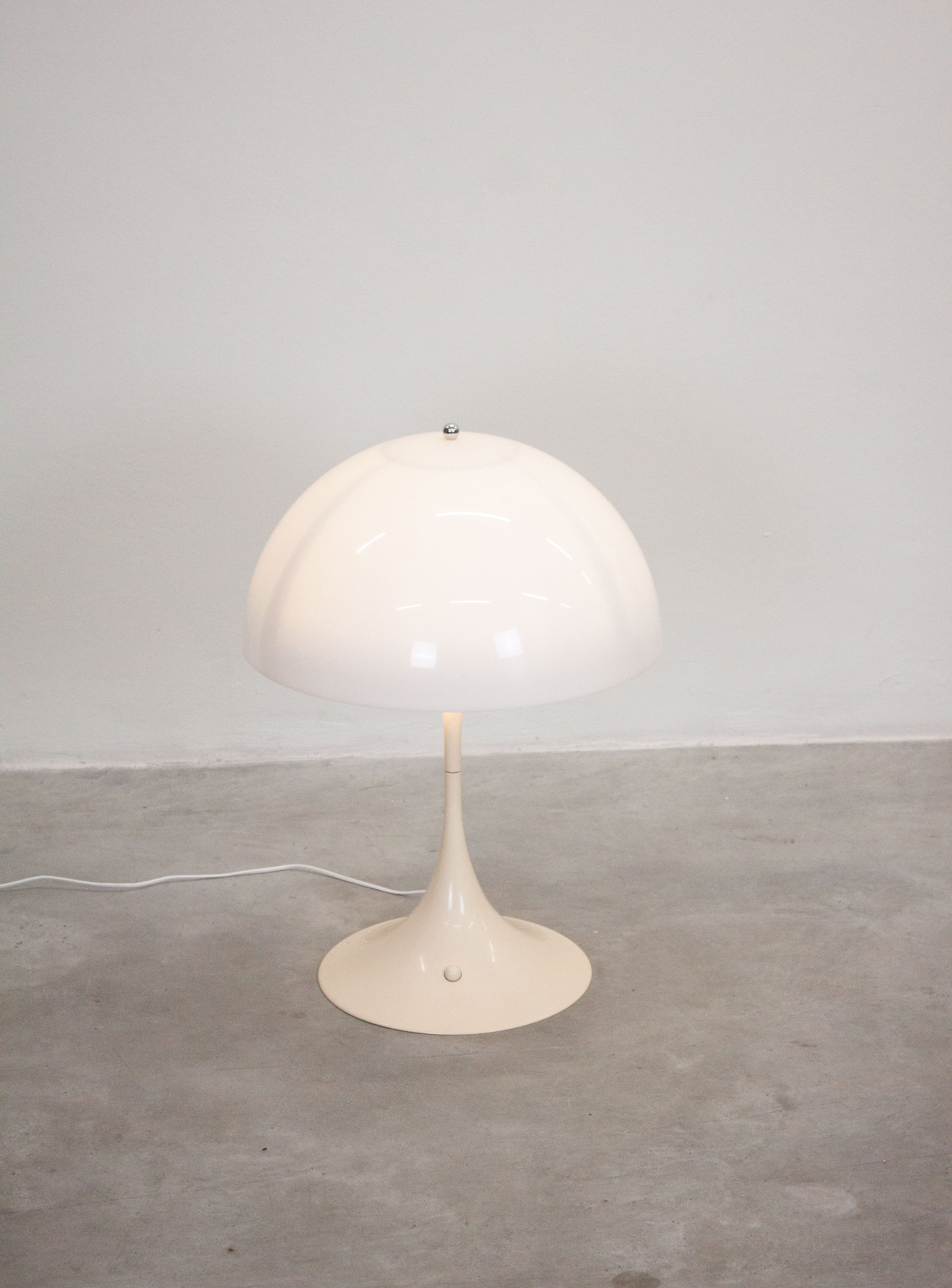 Louis Poulsen Panthella Floor Lamp (50 cm) by Verner Panton - Image 12