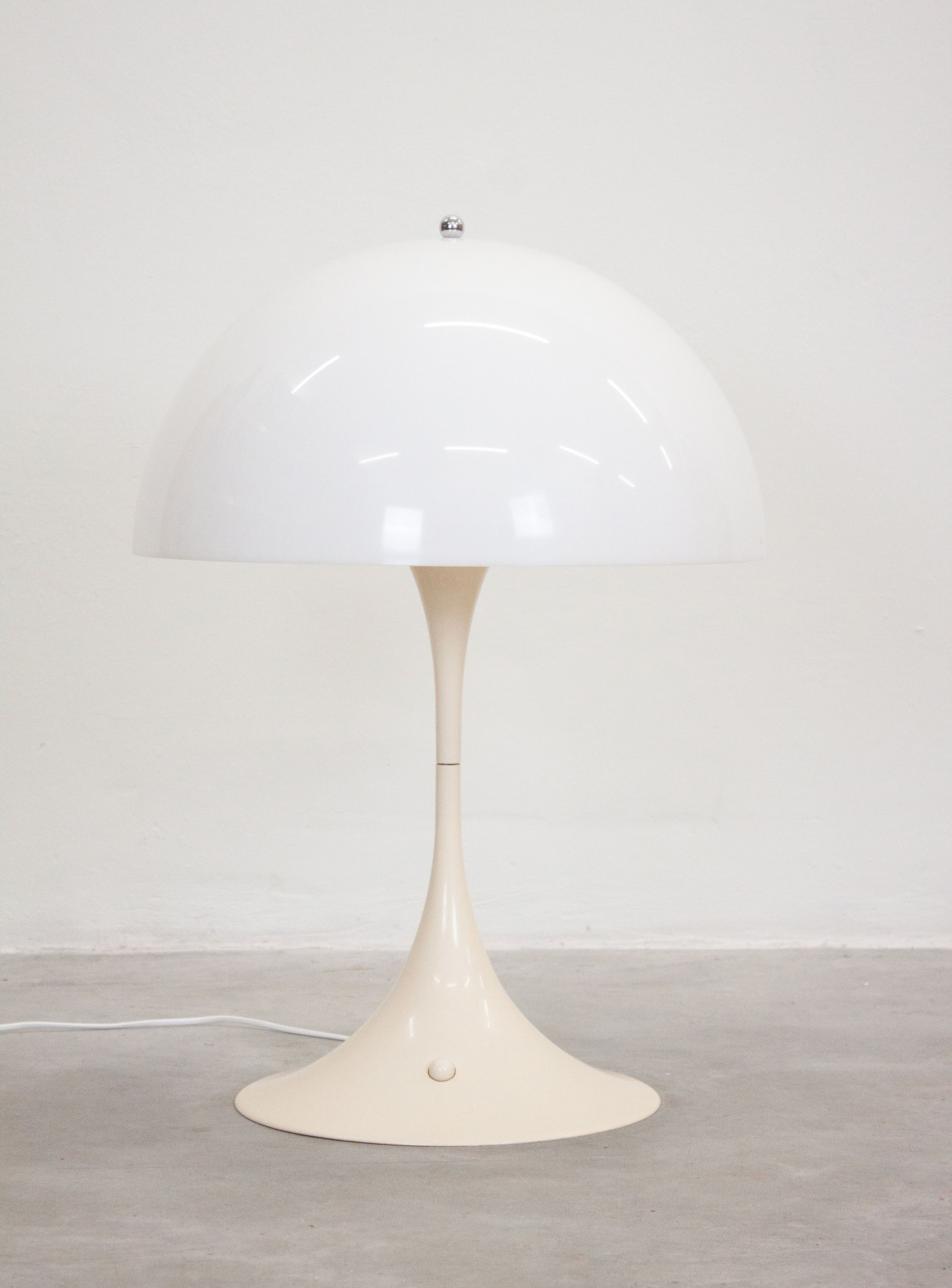 Louis Poulsen Panthella Floor Lamp (50 cm) by Verner Panton - Image 2
