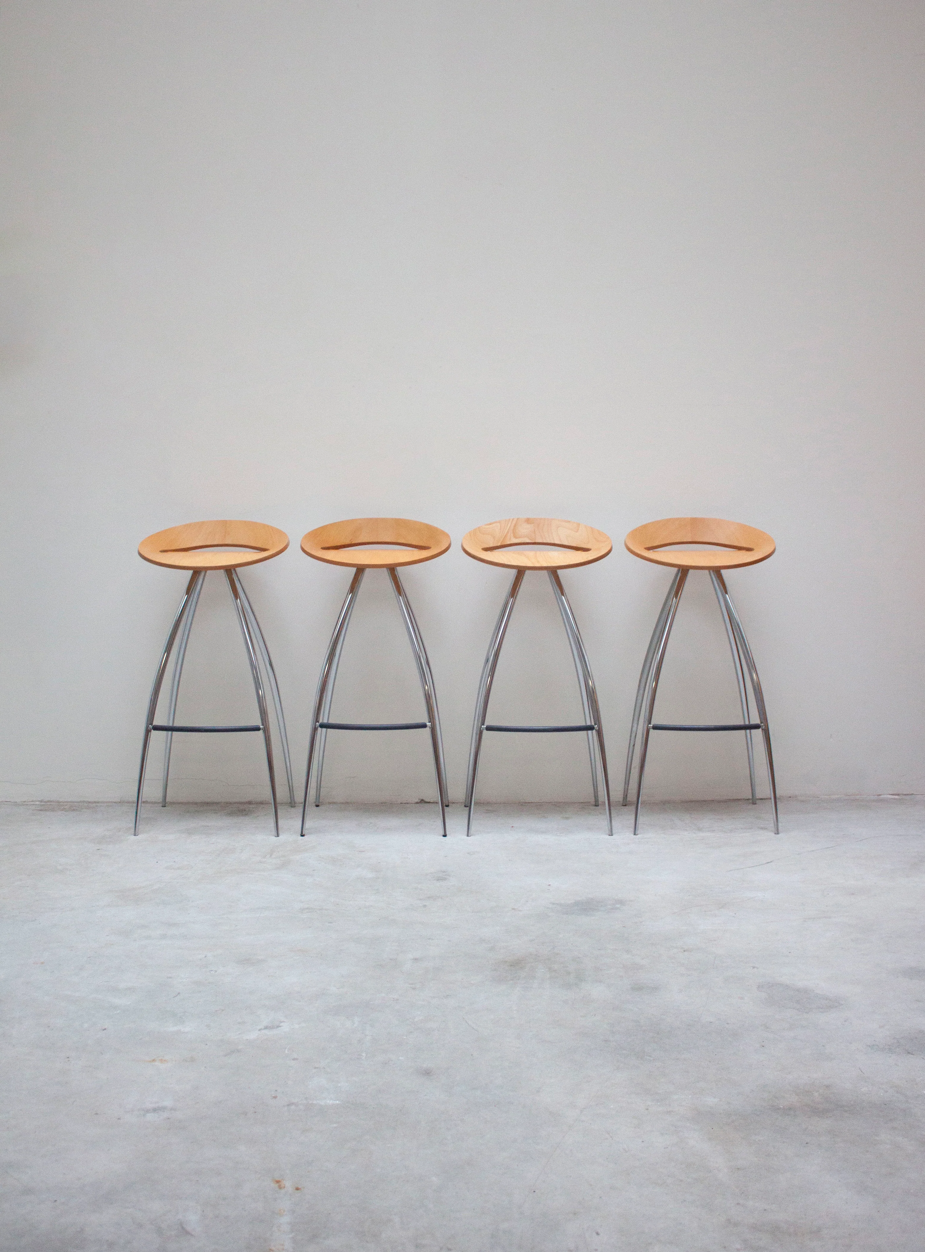 Magis Lyra Bar Stools by Design Group Italia - Image 4