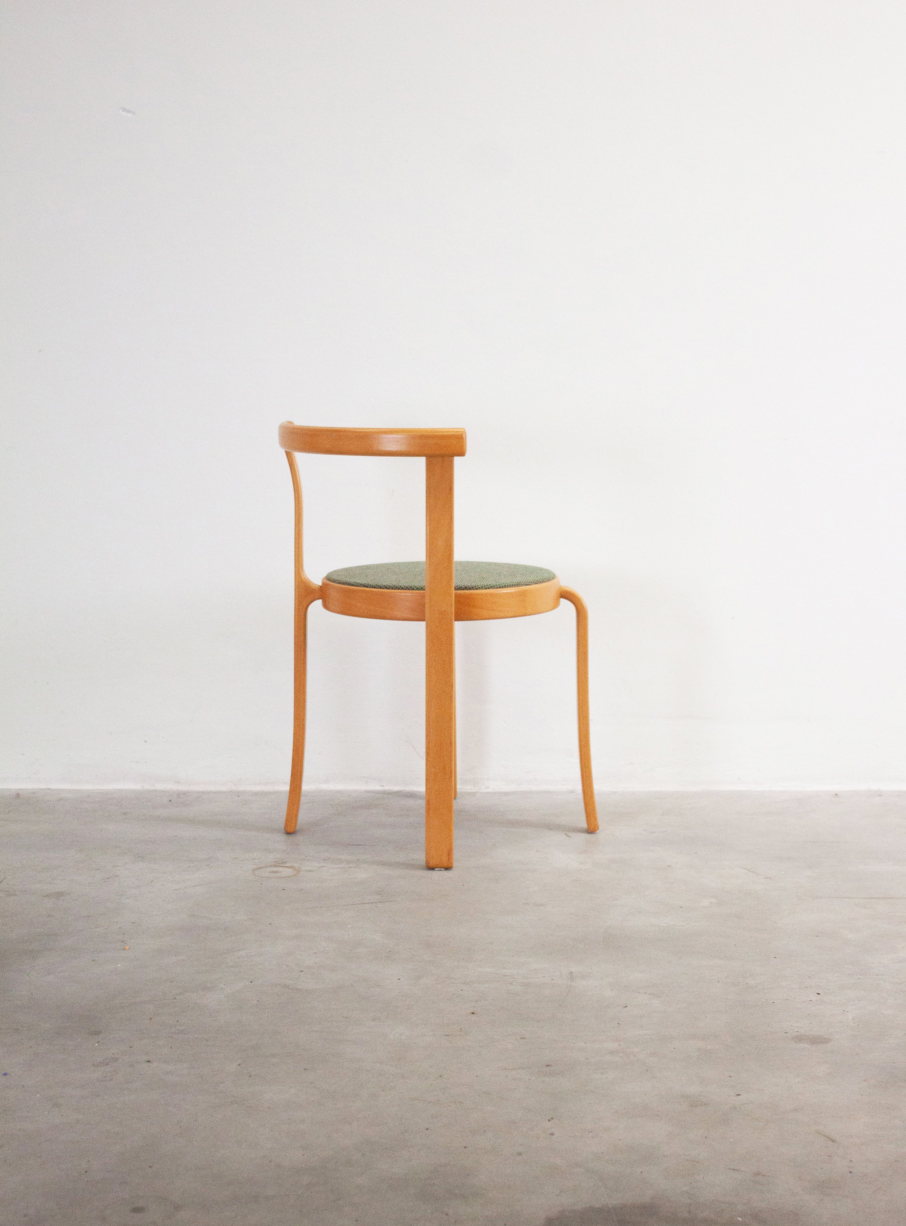 Magnus Olesen 8000 Dining Chairs by Rud Thygesen & Johnny Sørensen (Green) - Image 27